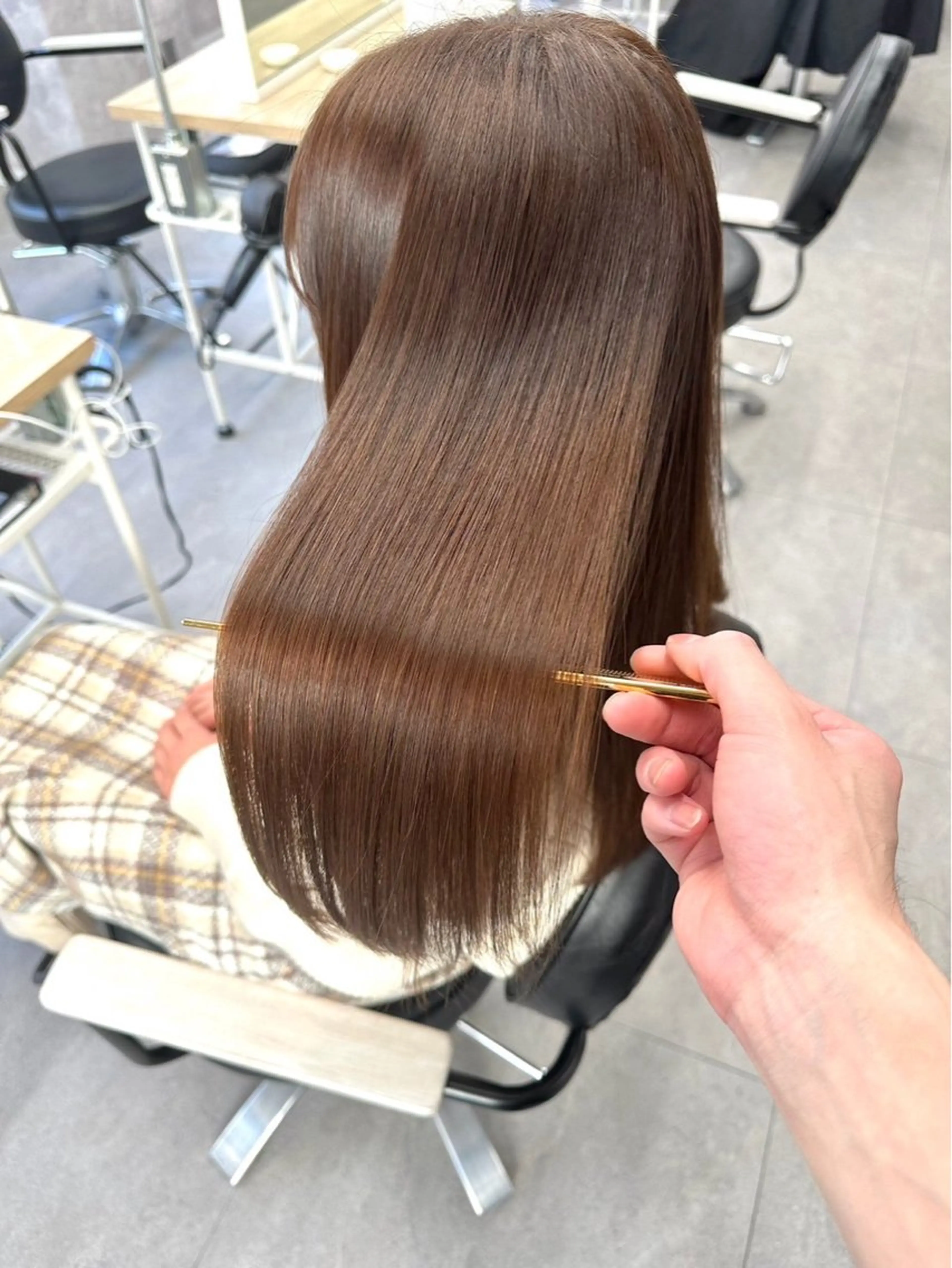 ロング アッシュ ミストバング パープルカラー イエローカラー ハイライト ☁️かずき☁️青.紫 推し活カラー💫のヘアスタイル