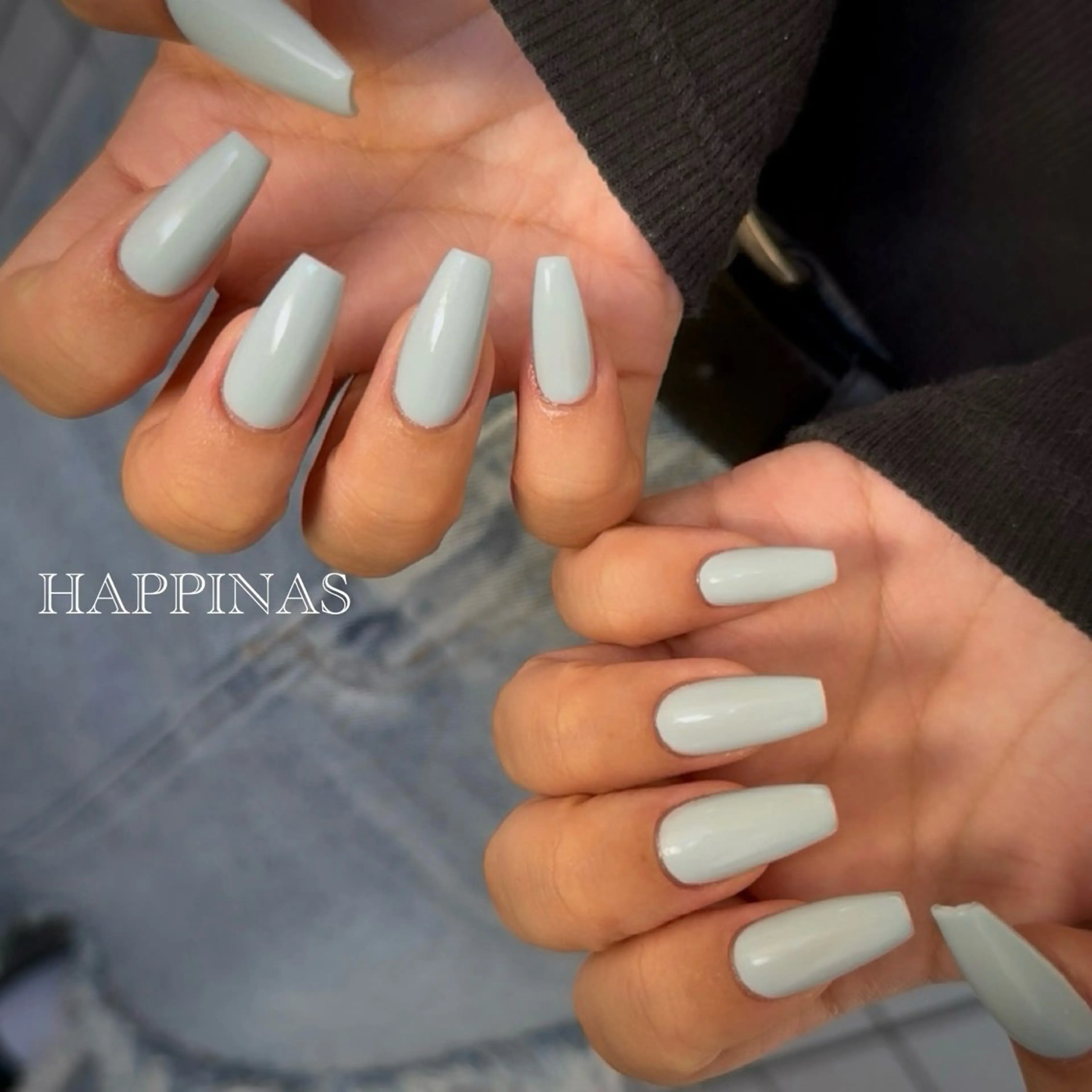 ネイル ブルー ワンカラーネイル スカルプネイル シンプルネイル 夏ネイル ハンドネイル HAPPINAS ののかのネイルデザイン