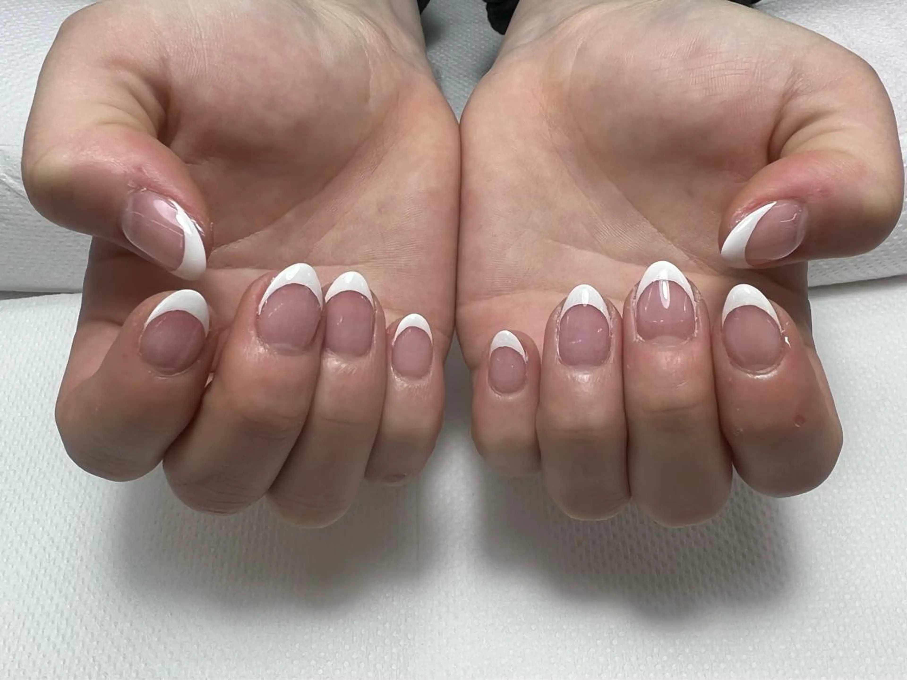 ネイル クリアネイル フレンチネイル MAXKELLY 平井のネイルデザイン