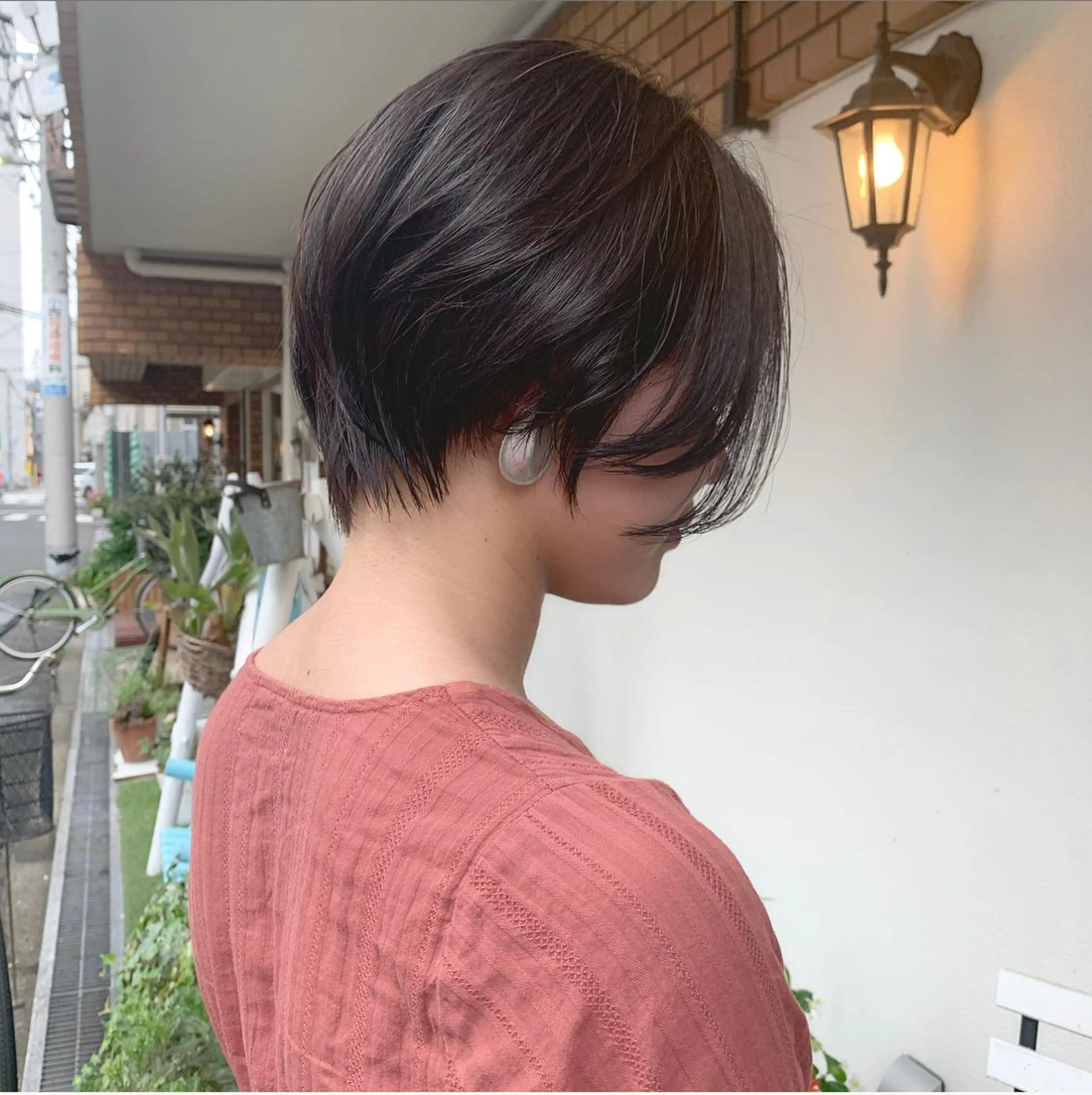 ショート カラー stylist店長 岡本真依のヘアスタイル