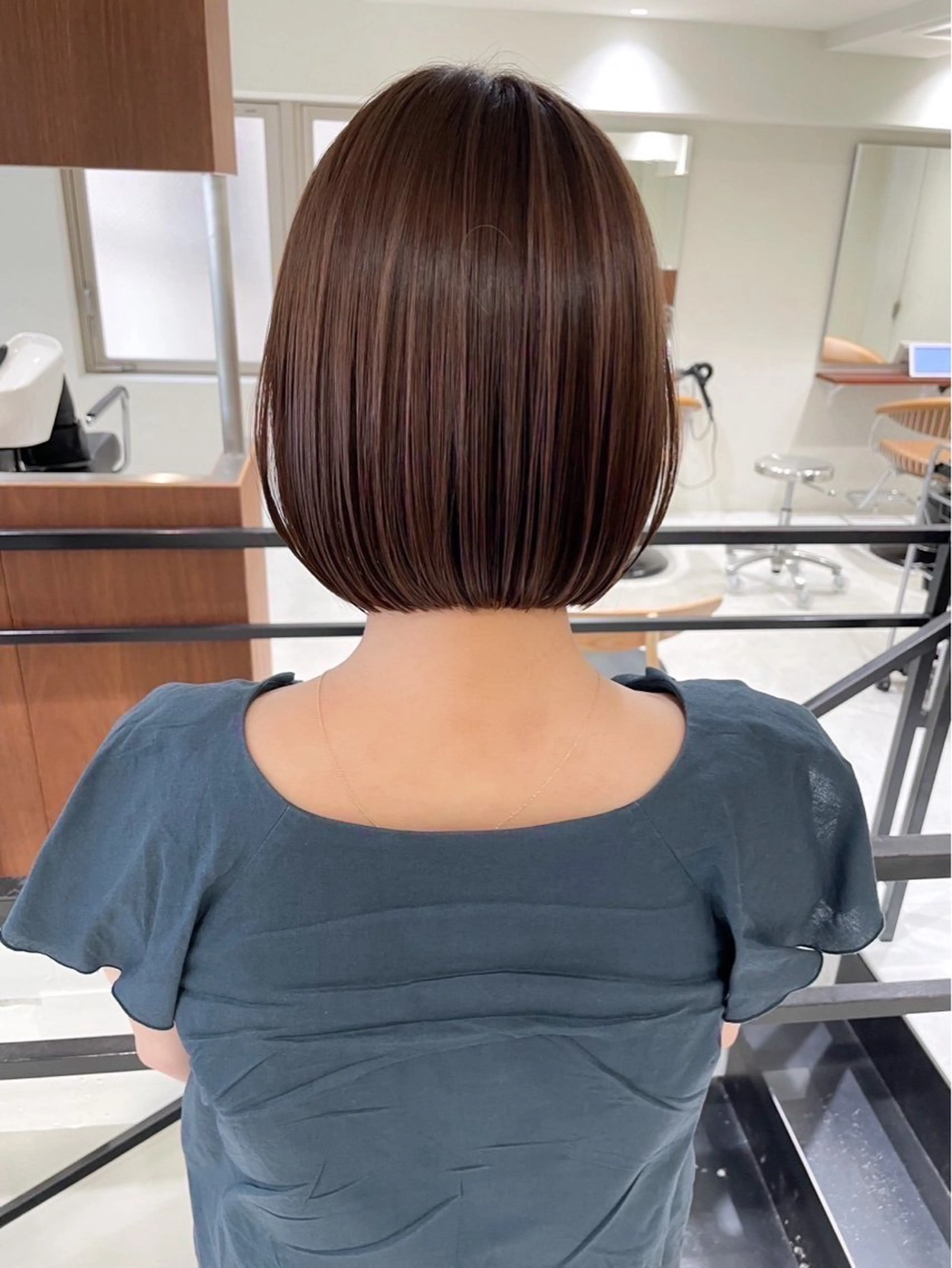 ショート カット ヘアカラー 三河 明香里のヘアスタイル