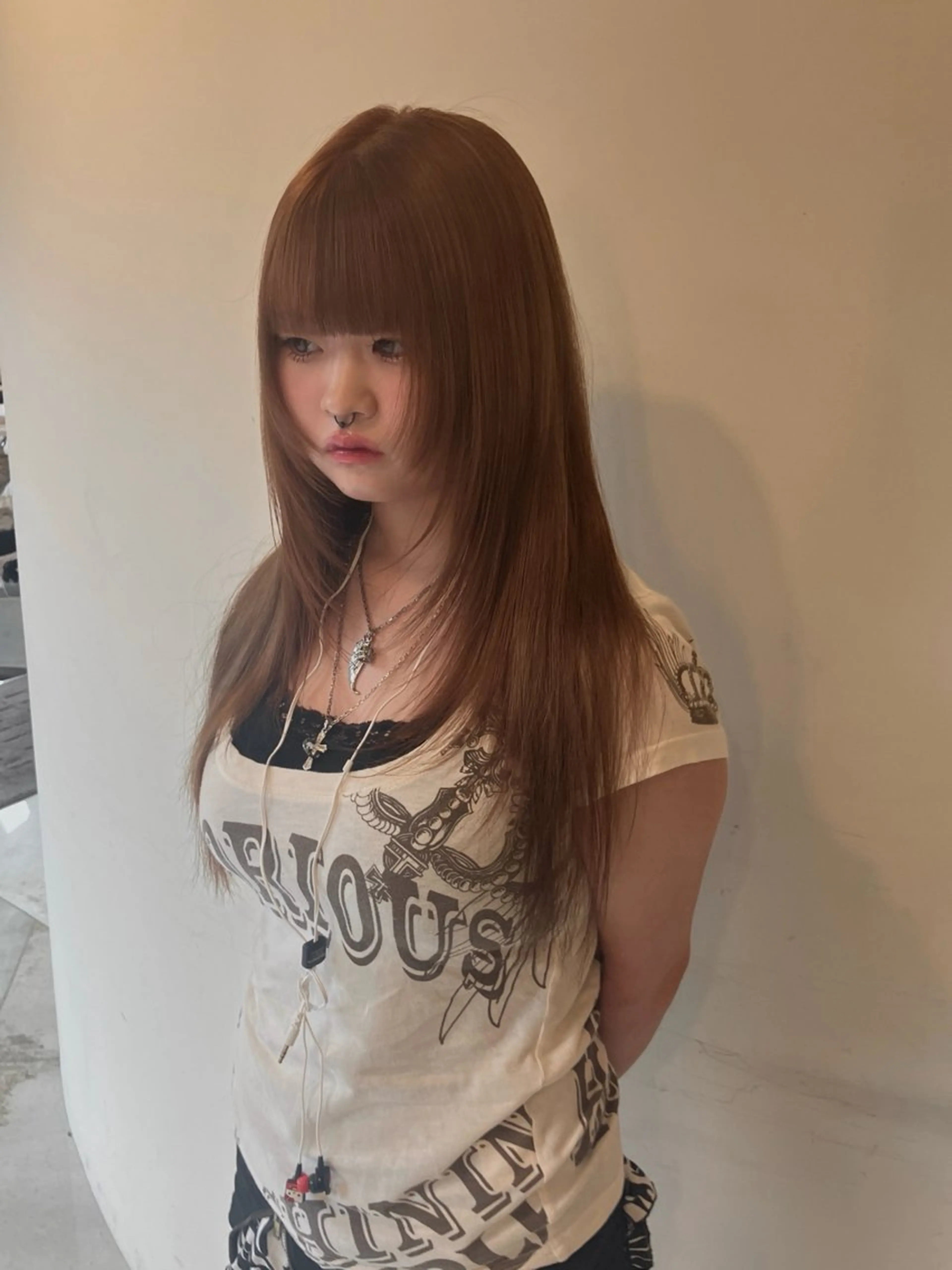 ロング カラー ブリーチ ブラウンカラー ヘアカラー トリートメント Hanaka🐈‍⬛ 海外×ニュアンスのヘアスタイル