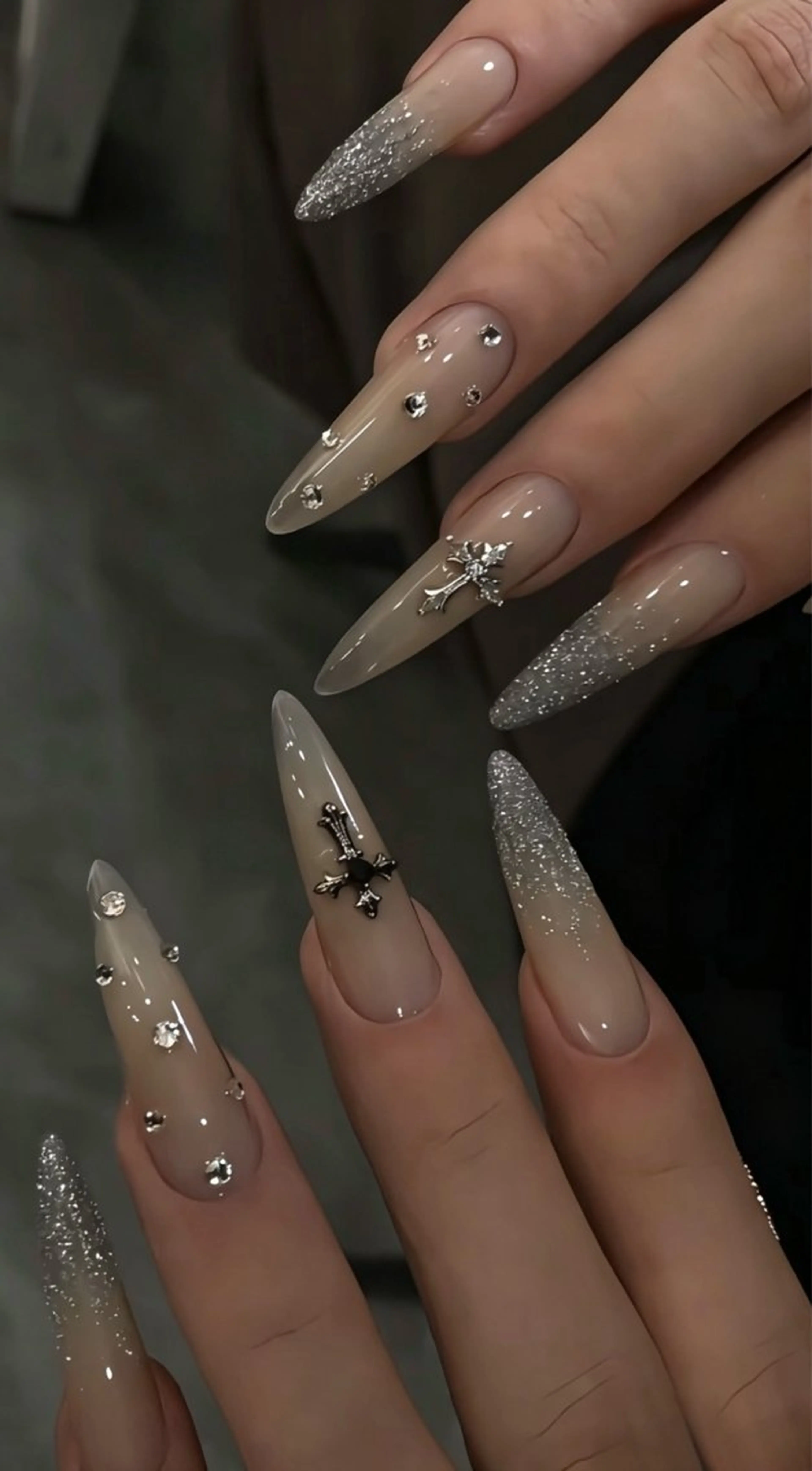 ネイル UniqueNail 肉肉のネイルデザイン