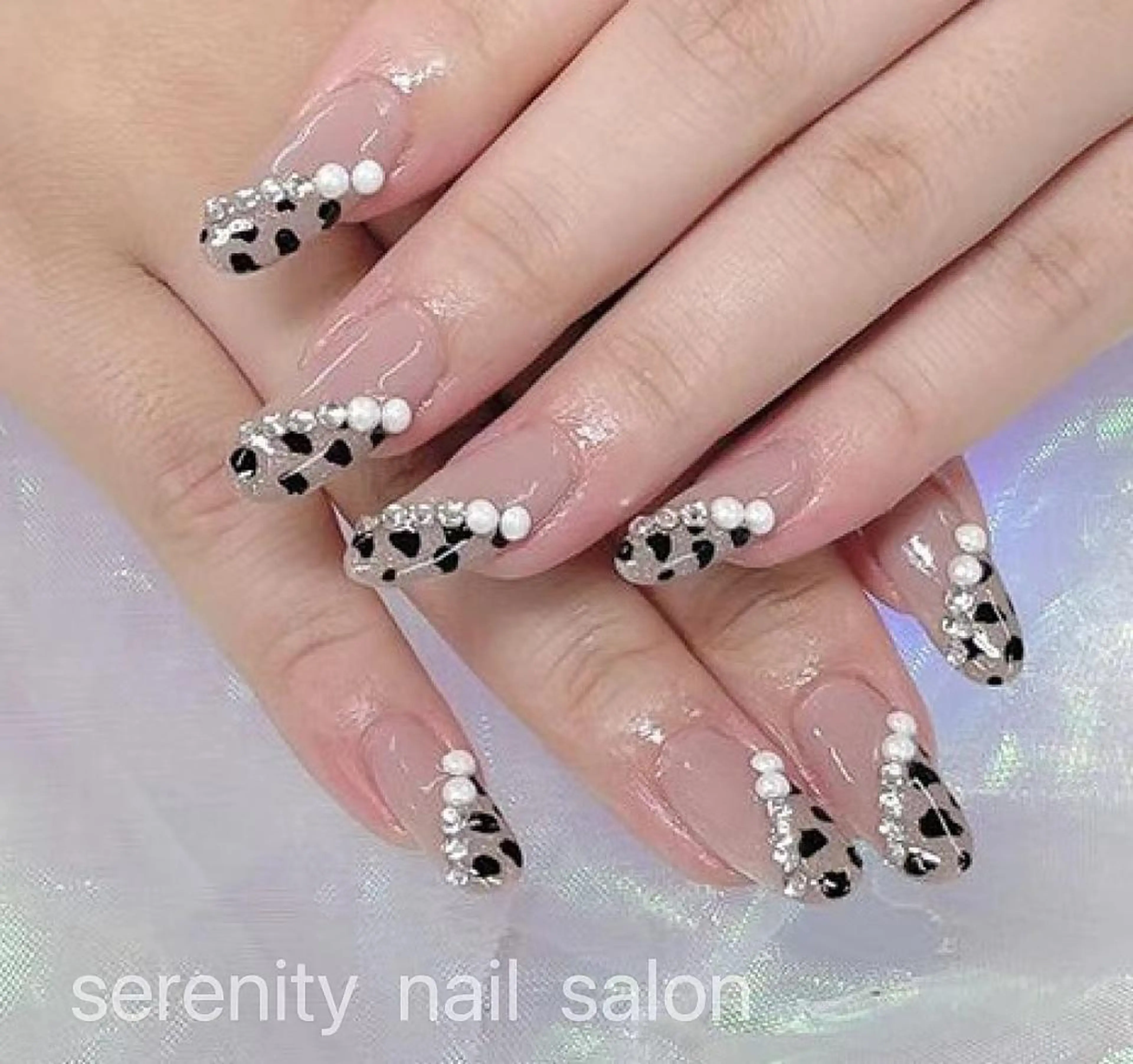 ネイル ハンドネイル ハンドケア ✨Serenity Nail salonのネイルデザイン