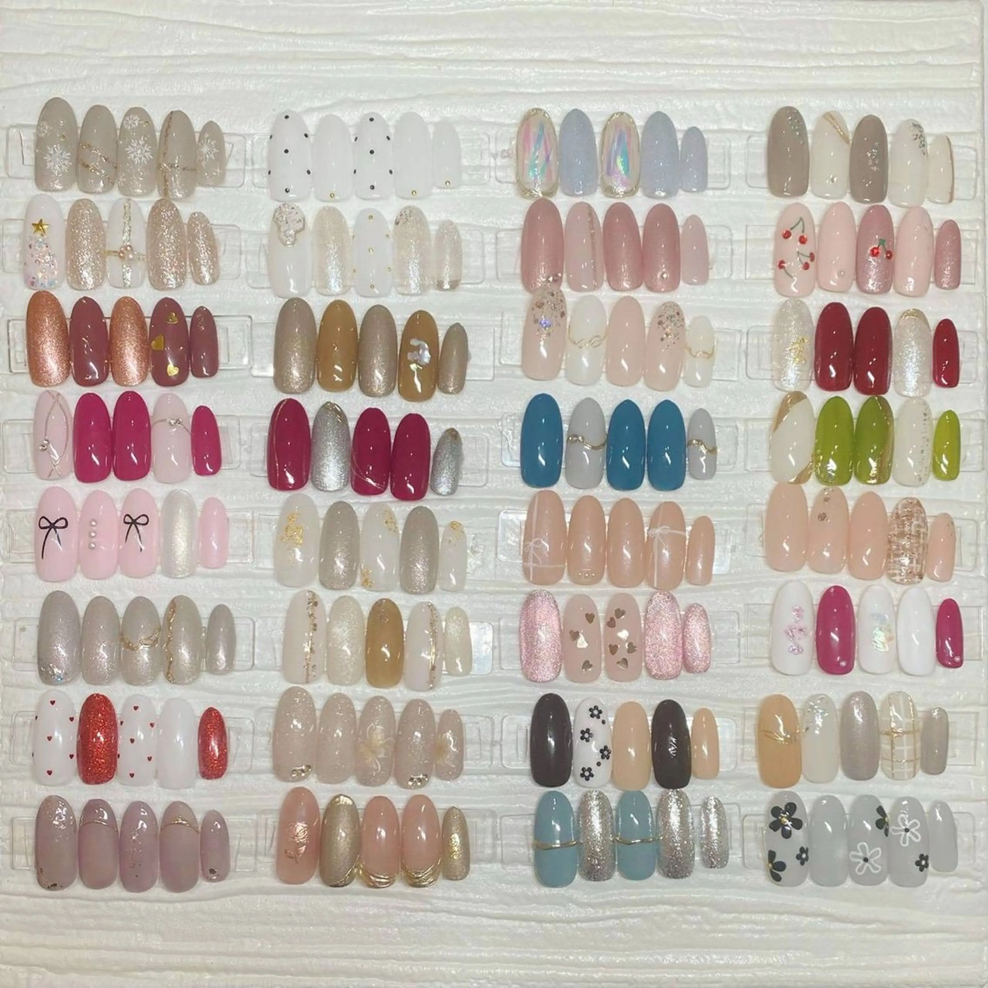 ネイル ハンドネイル フットネイル ムーンライズ かおりのネイルデザイン