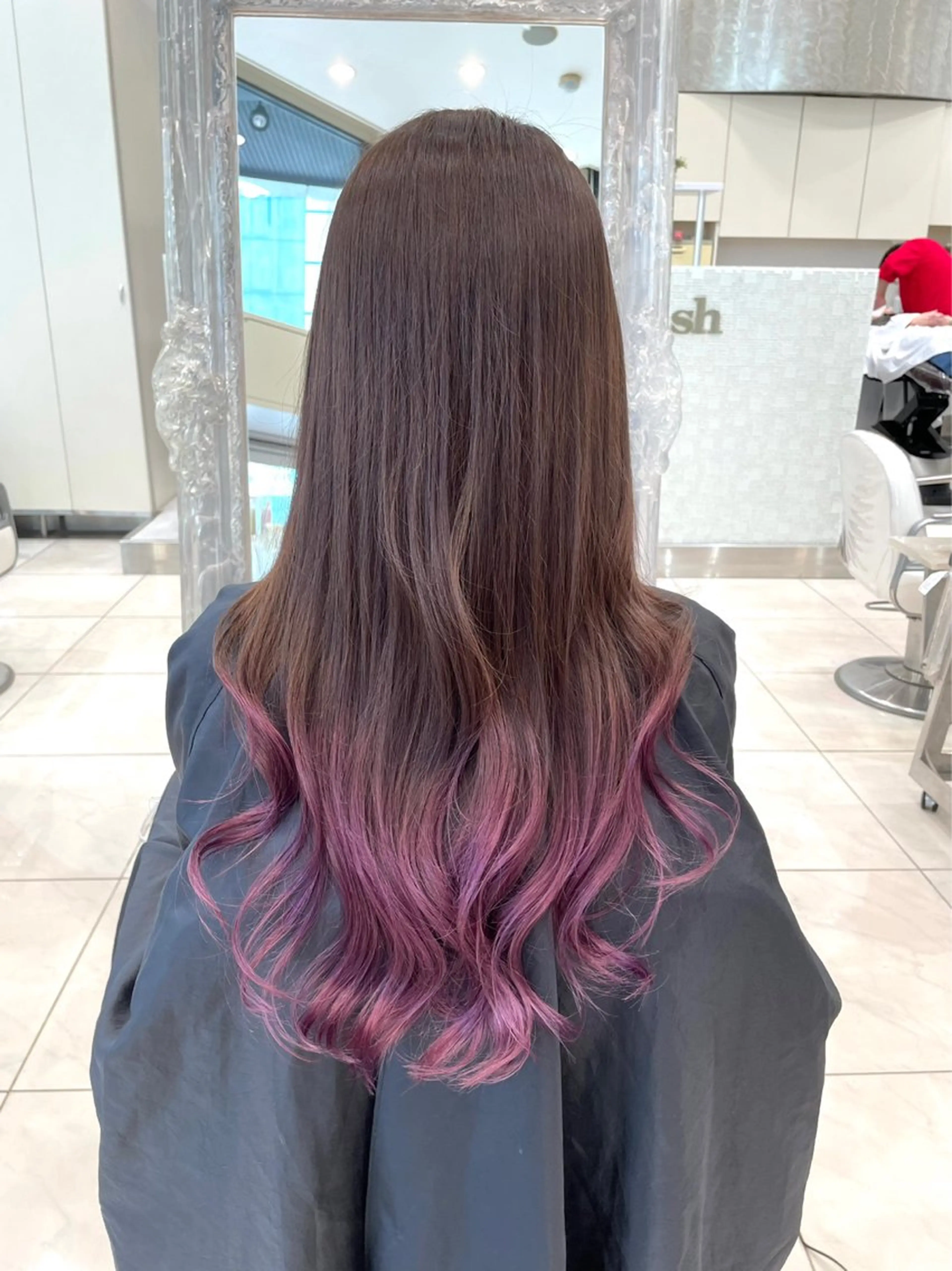 ロング カラー ブリーチ グラデーションカラー イルミナカラー ヘアカラー トリートメント トップスタイリスト 石川みやびのヘアスタイル