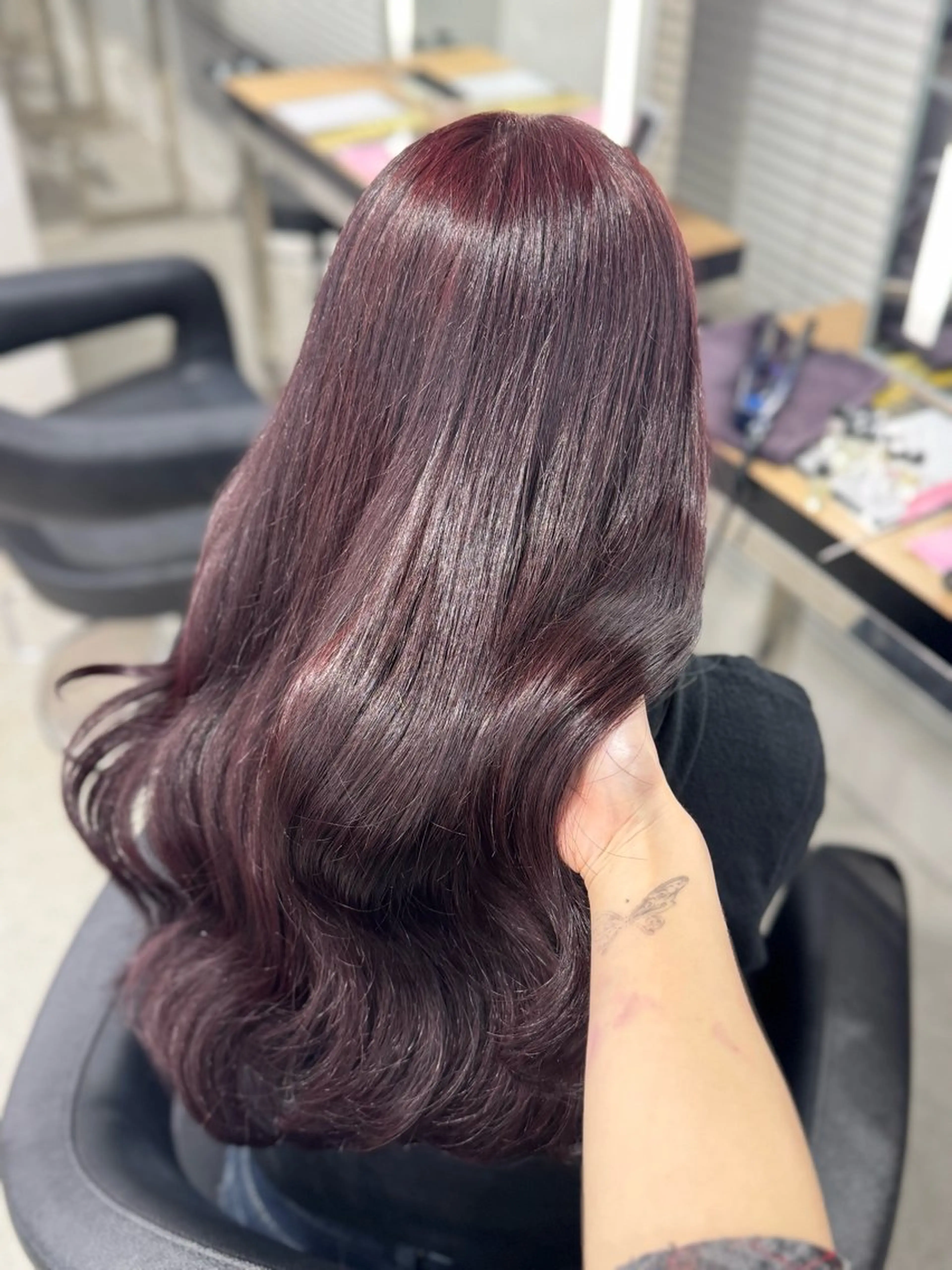 ロング カラー ヘアアレンジ カット ヘアカラー トリートメント ヘアセット 🤍淡色ピンク&ラベ ンダーYUKI🤍のヘアスタイル