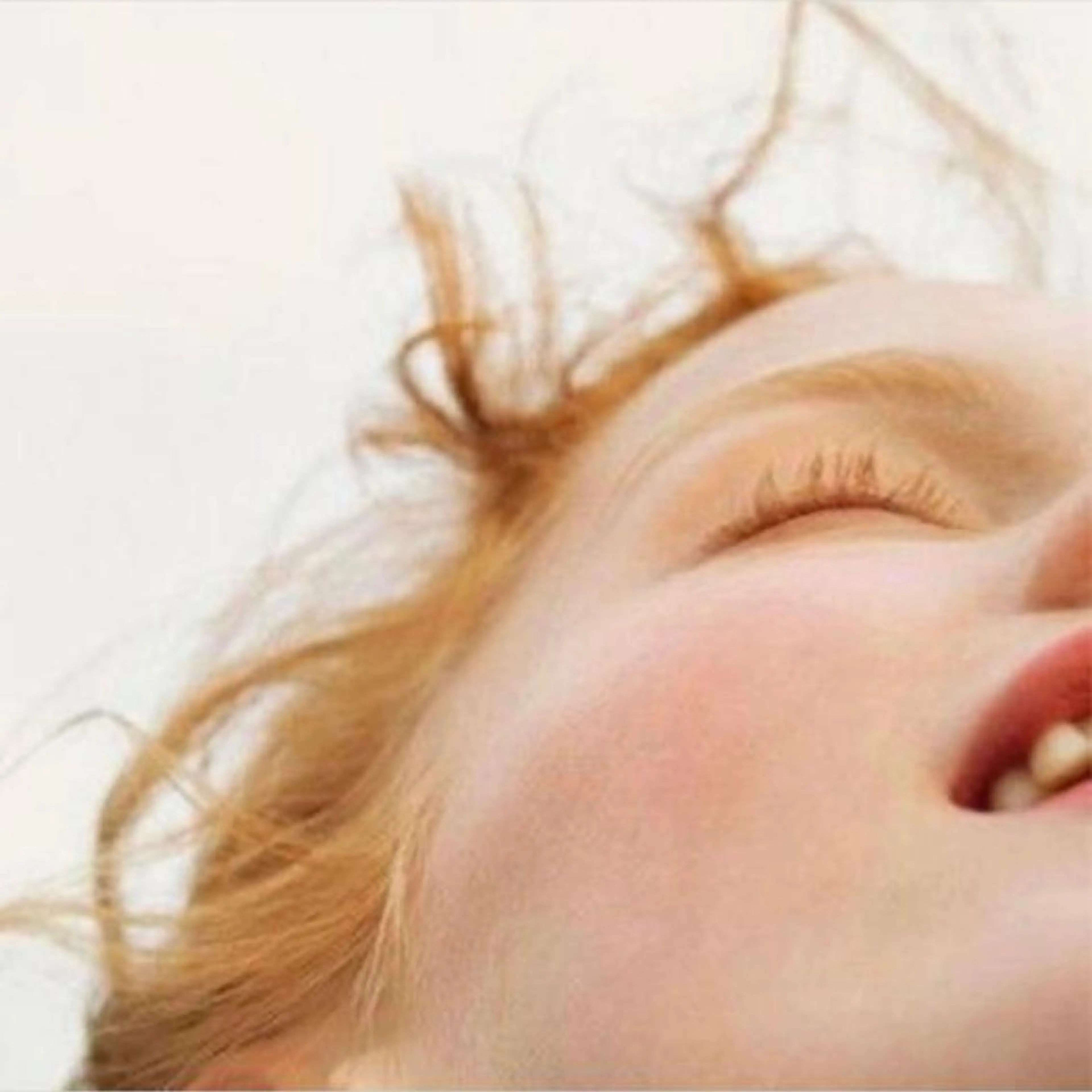 ロング カラー パーマ ヘアアレンジ メンズ キッズ ネイル マツエク・マツパ アイブロウ マツパ 𝑹 eyelashのマツエク・マツパデザイン