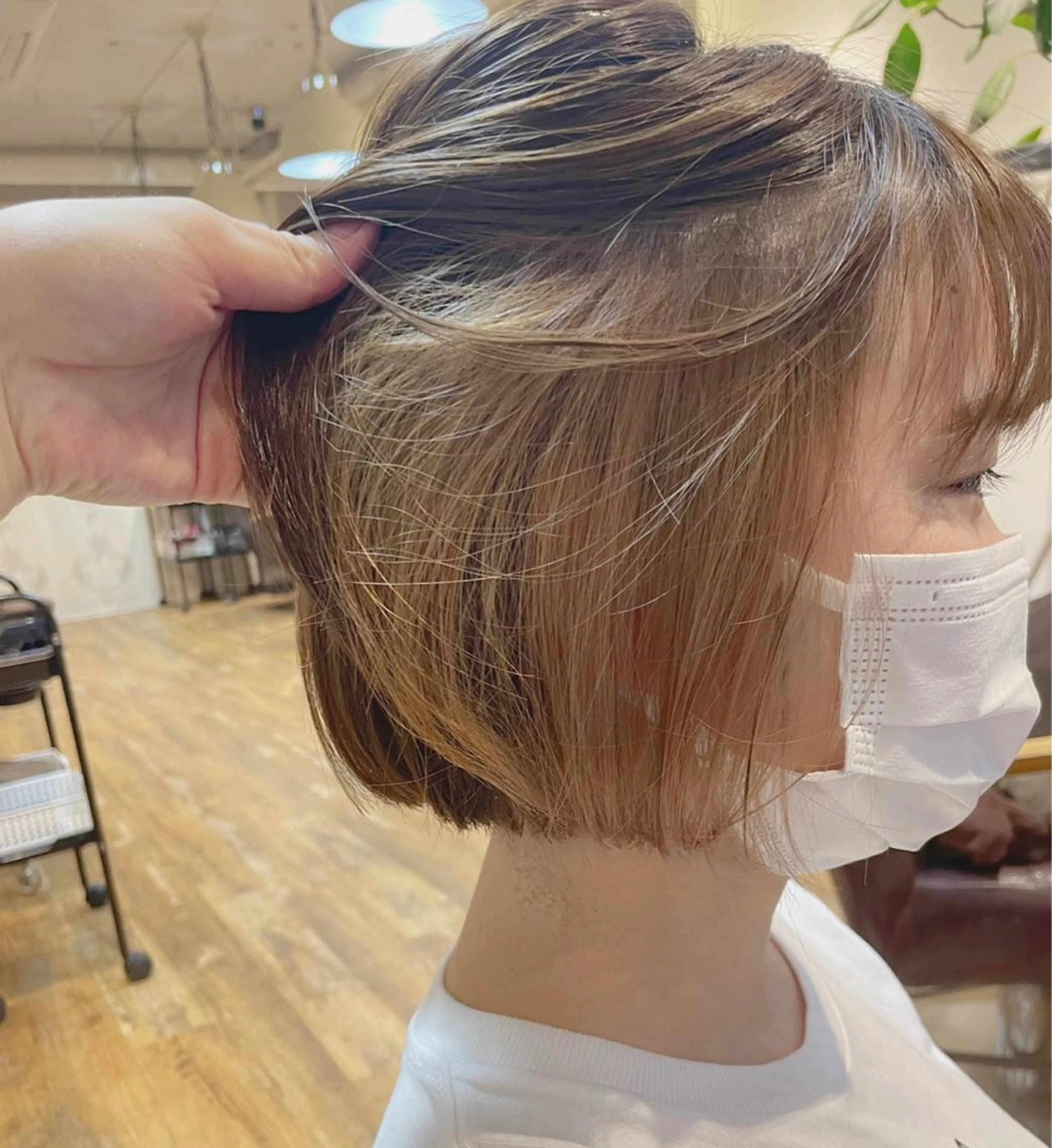ショート 鈴木 梓のヘアスタイル