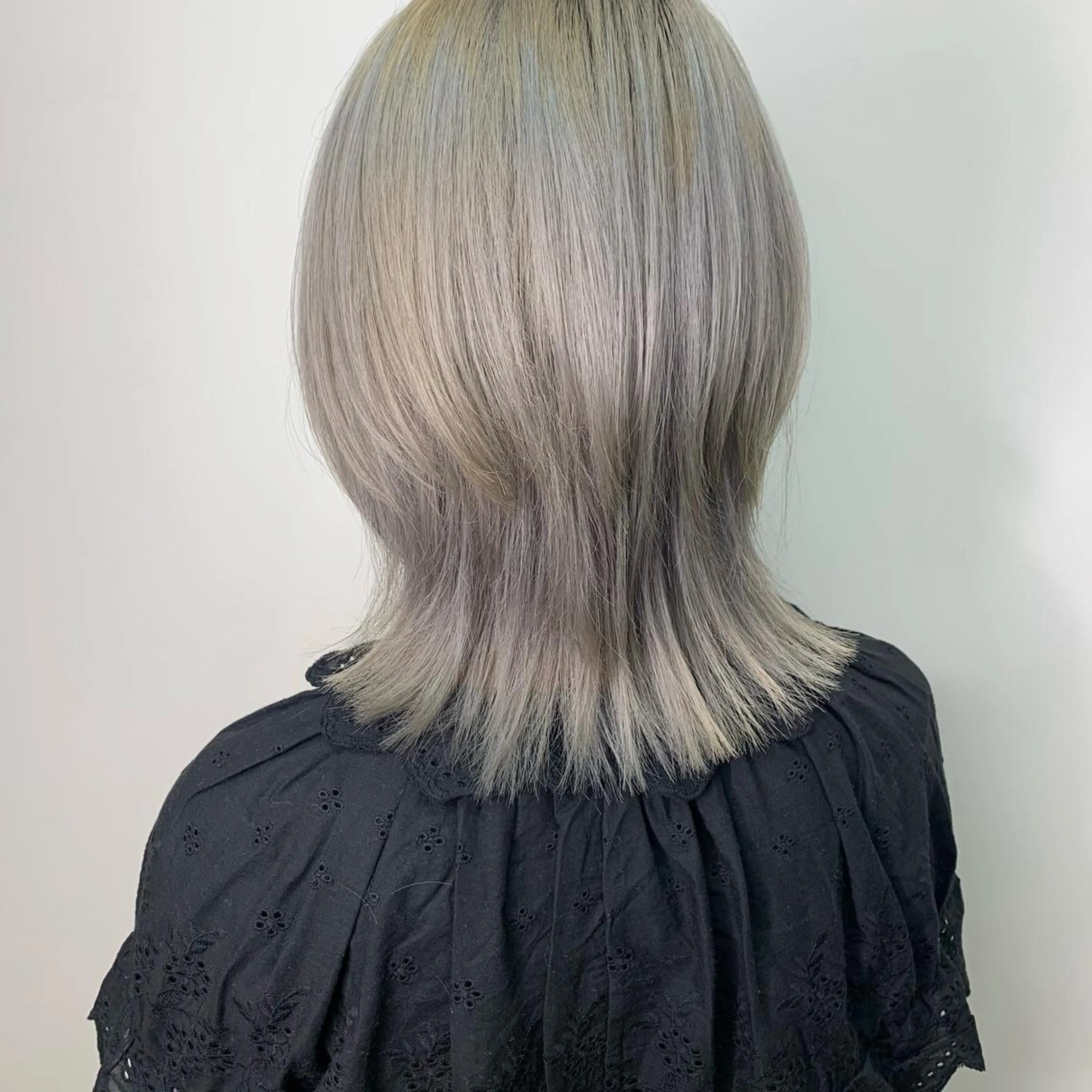 ミディアム カラー 𖧷 ⁺. 大人ヘア Yui 𓂃𓈒𓏸のヘアスタイル