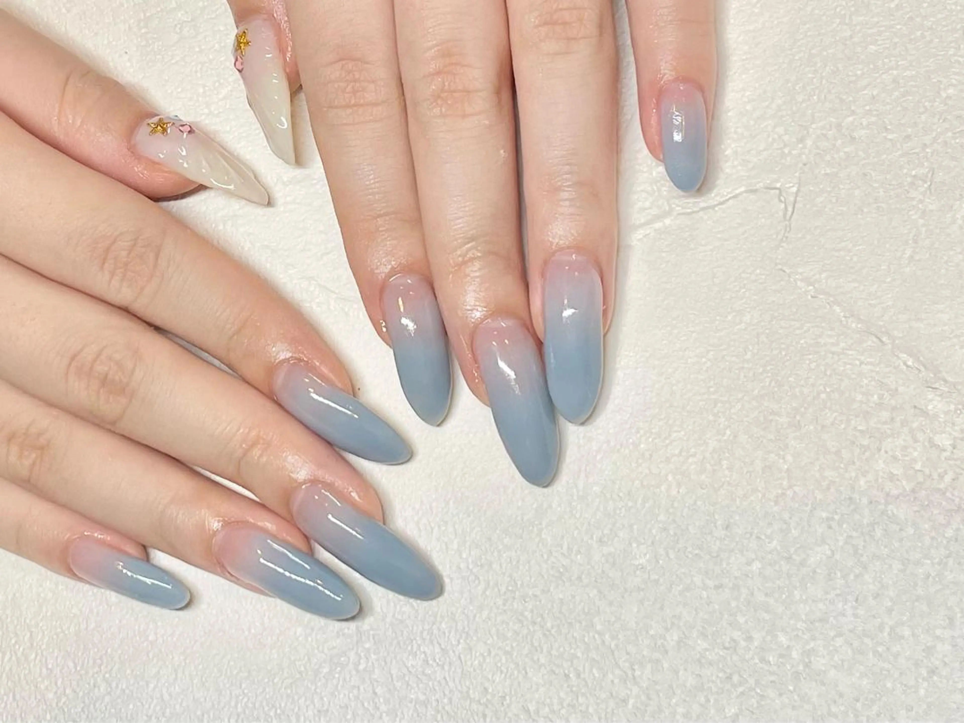 ネイル シンプルネイル ささき れいなのネイルデザイン