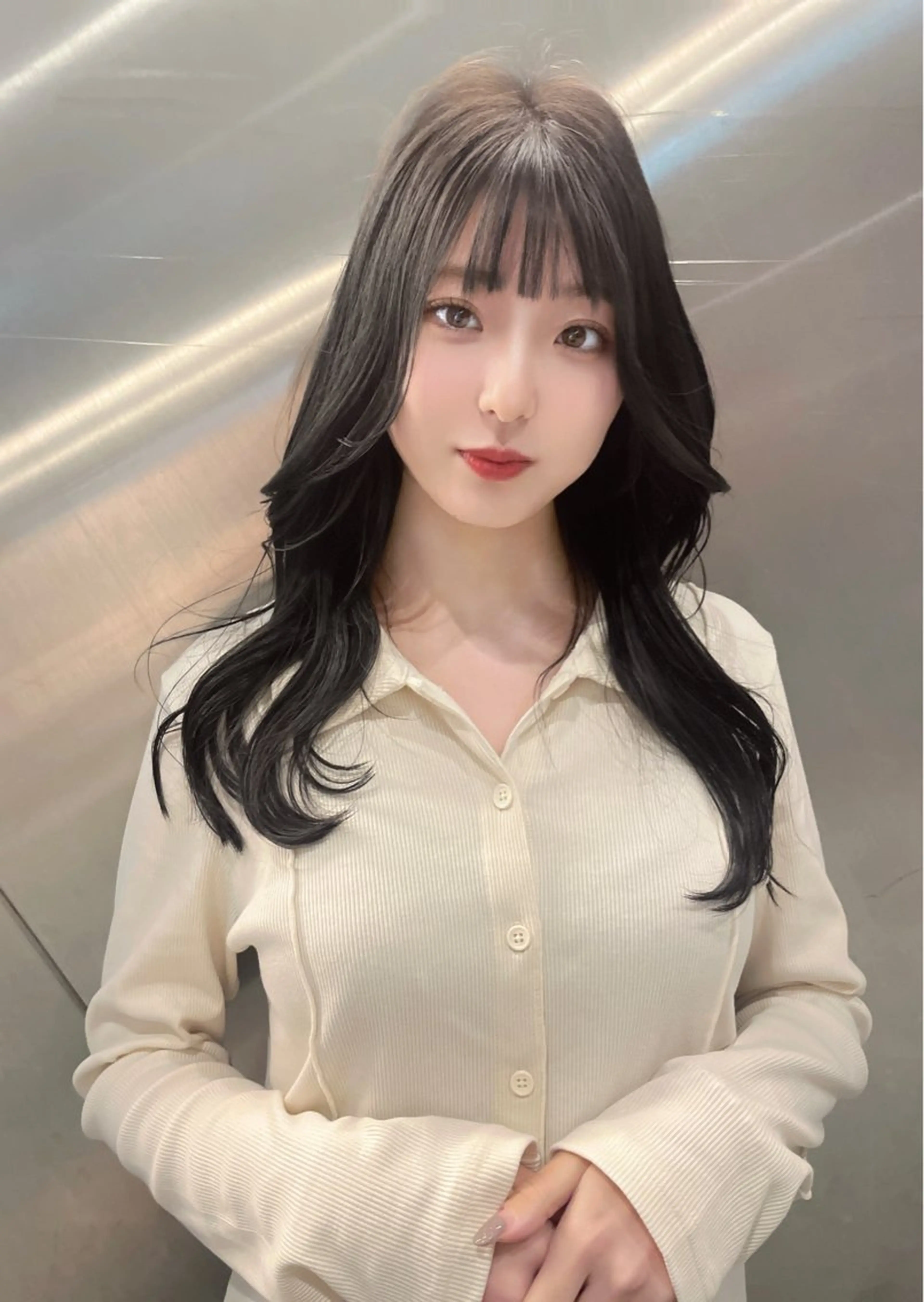 セミロング カラー レイヤーカット AIRI layer cut hairのヘアスタイル