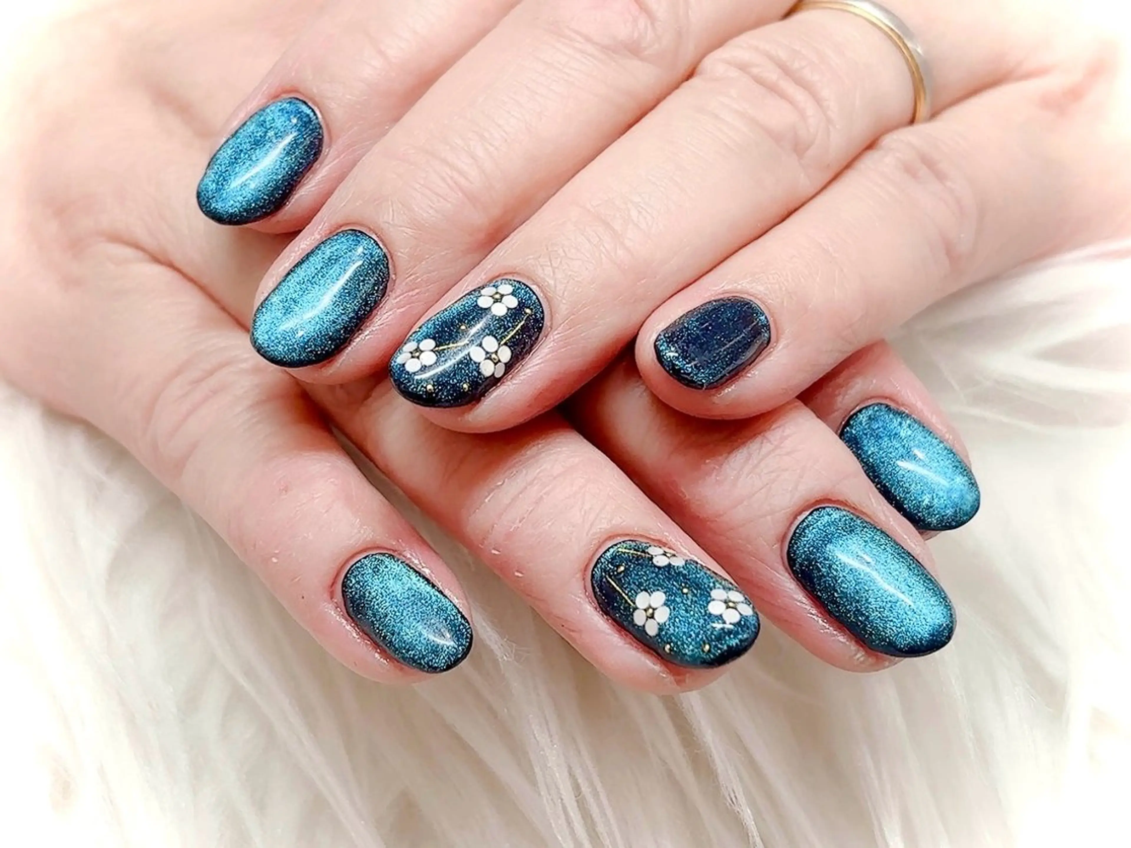 ネイル T Hitomiのネイルデザイン