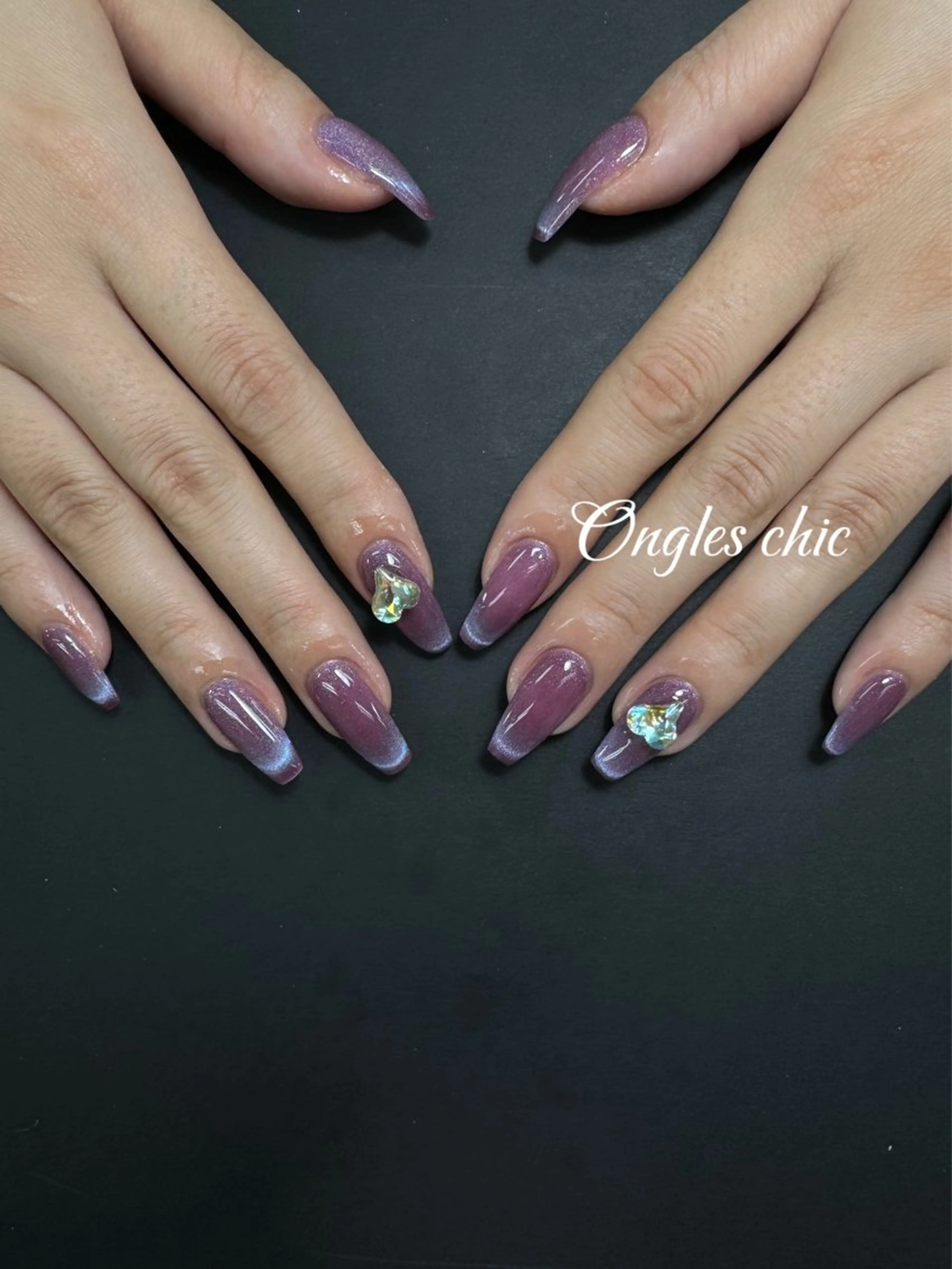 ネイル ハンドネイル ongles chicのネイルデザイン