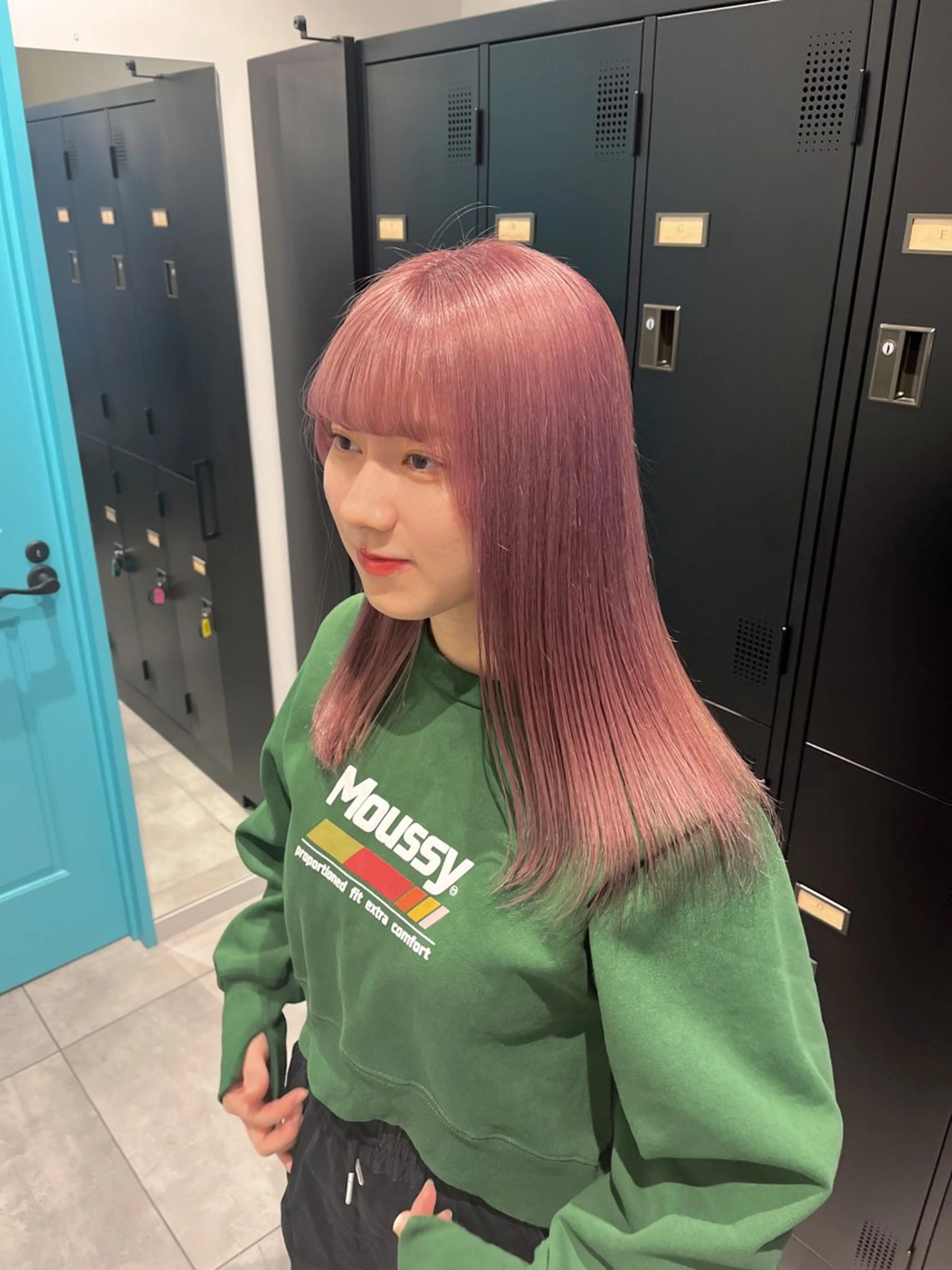 ✨カラー🎀ブリーチ＋オンカラーのダブルカラー＆プチトリートメント＆コテ巻き無料！🫶🏻の写真