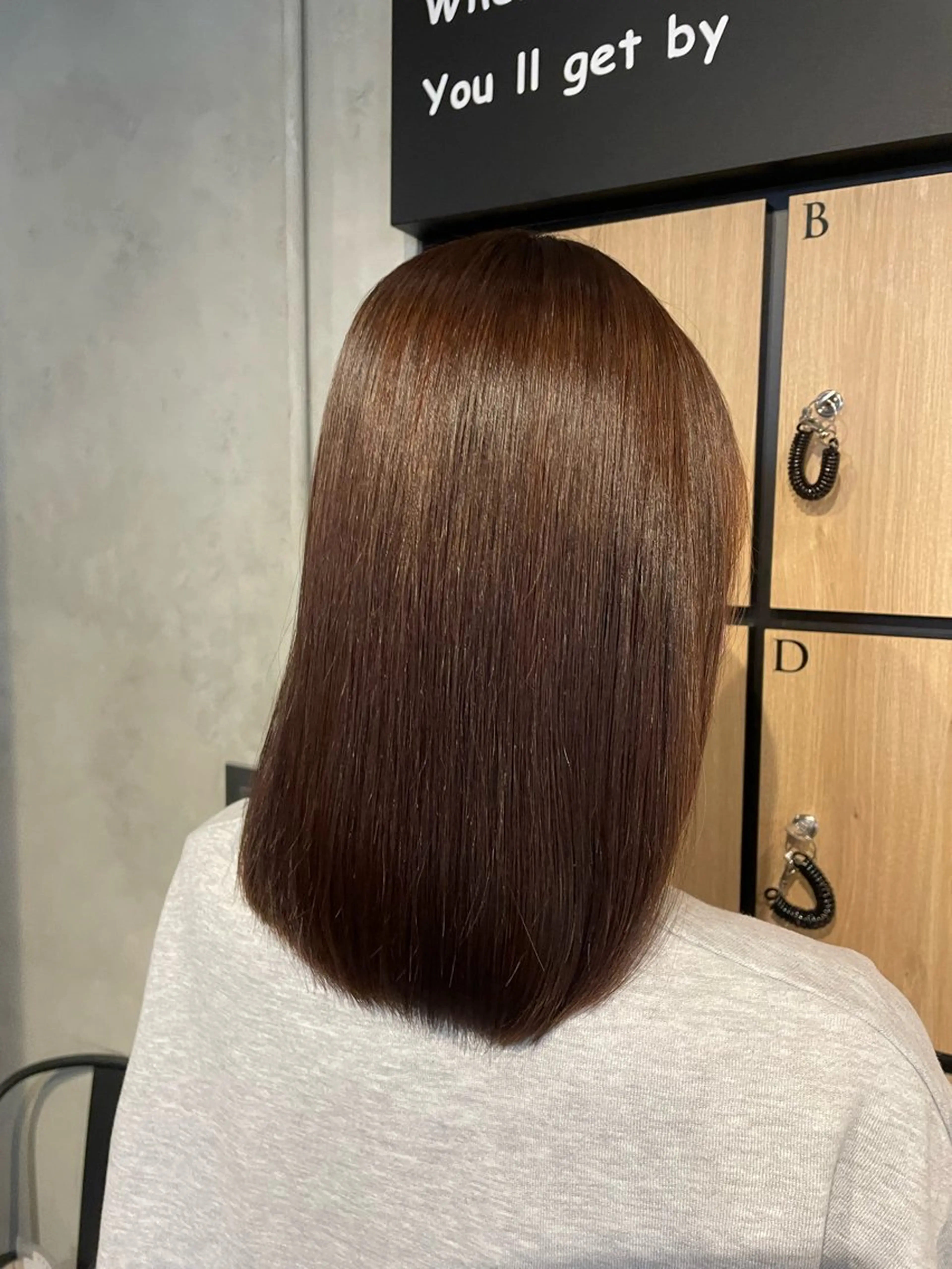 ミディアム カット ヘアカラー 縮毛矯正 髪質改善サロン 梅田/ヨナミネのヘアスタイル