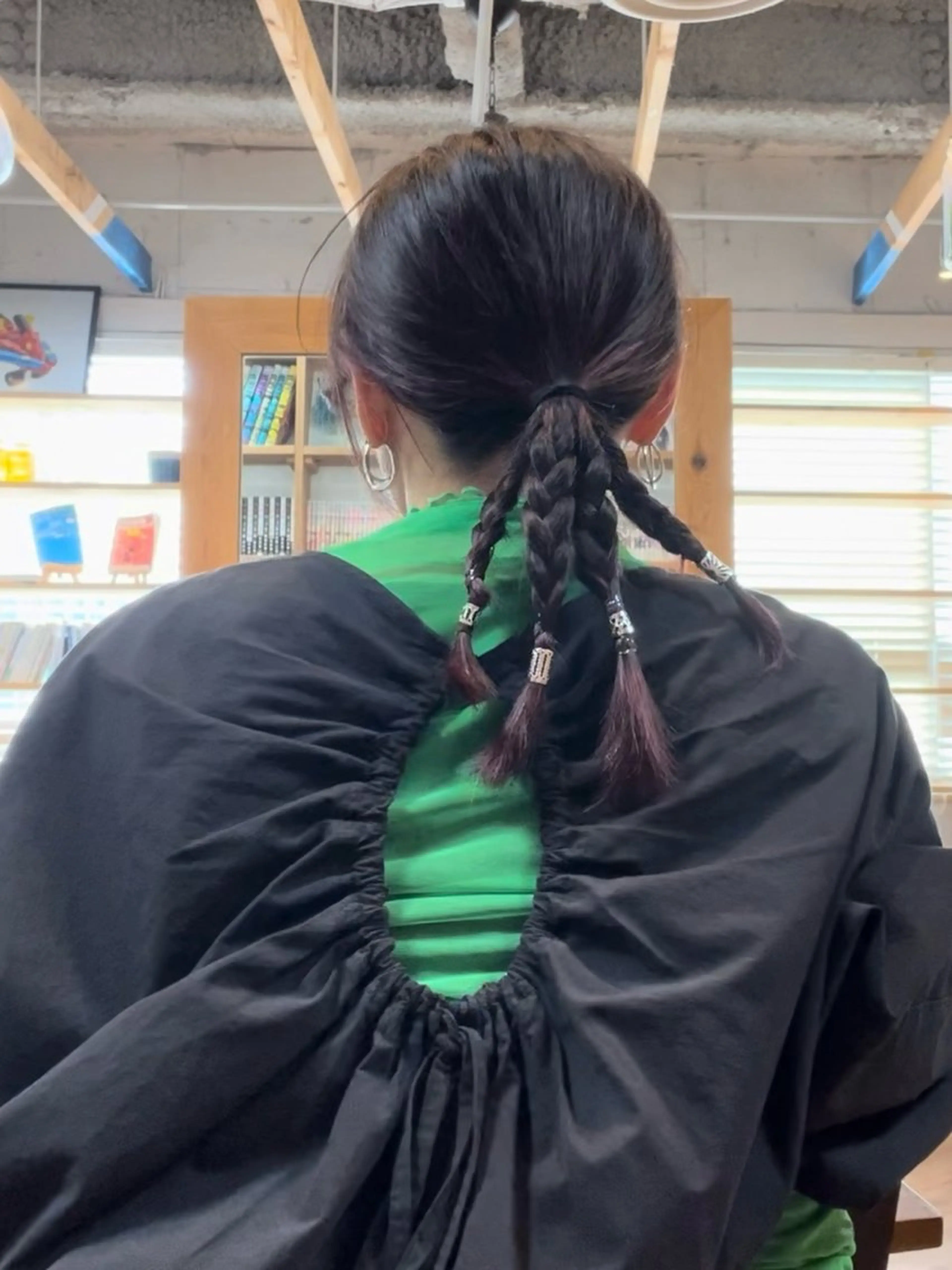 セミロング ヘアアレンジ 三つ編み Topstylist YUKIのヘアスタイル