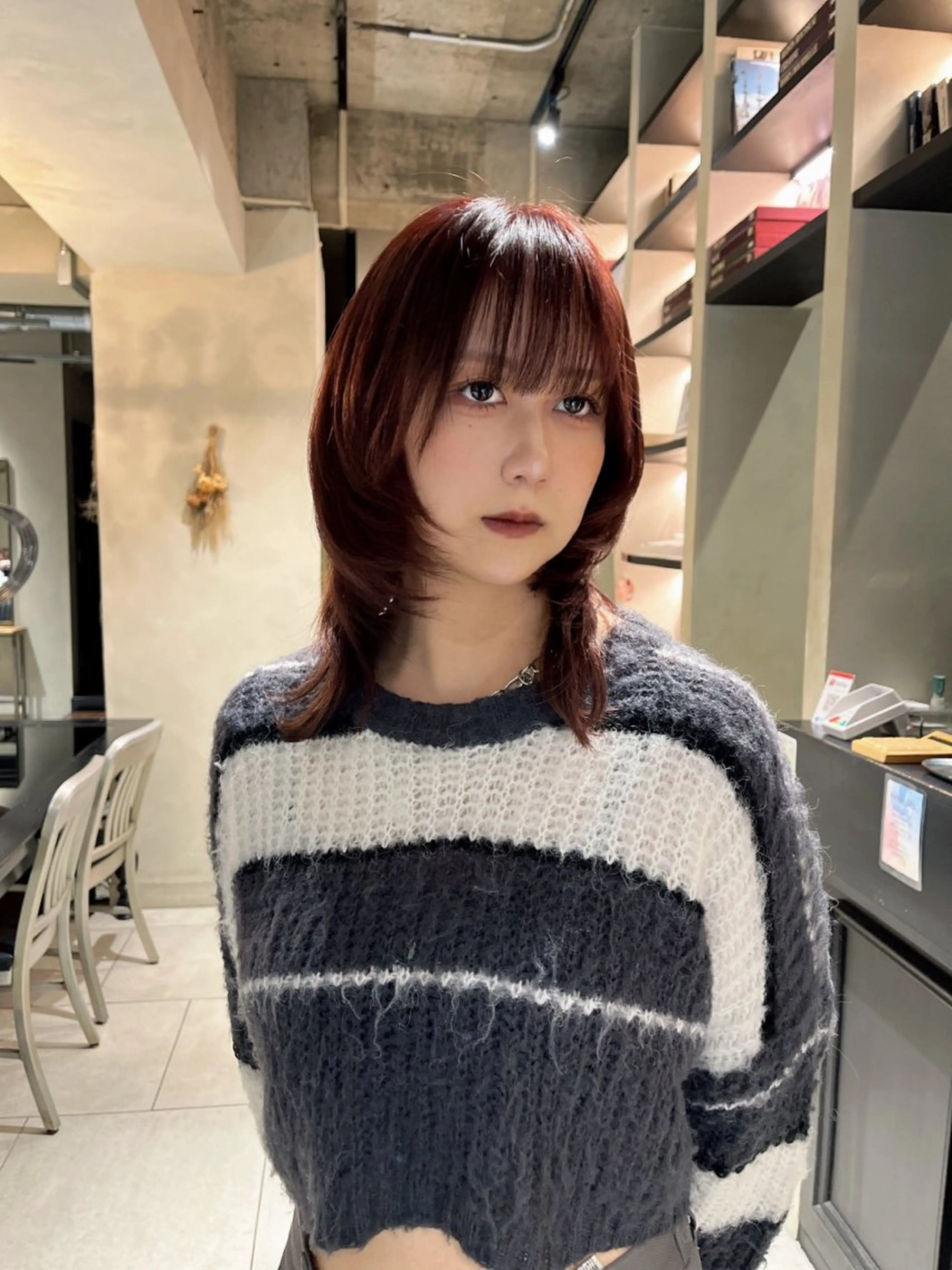 ミディアム カラー カット TaNa. 笑南(えみな)のヘアスタイル