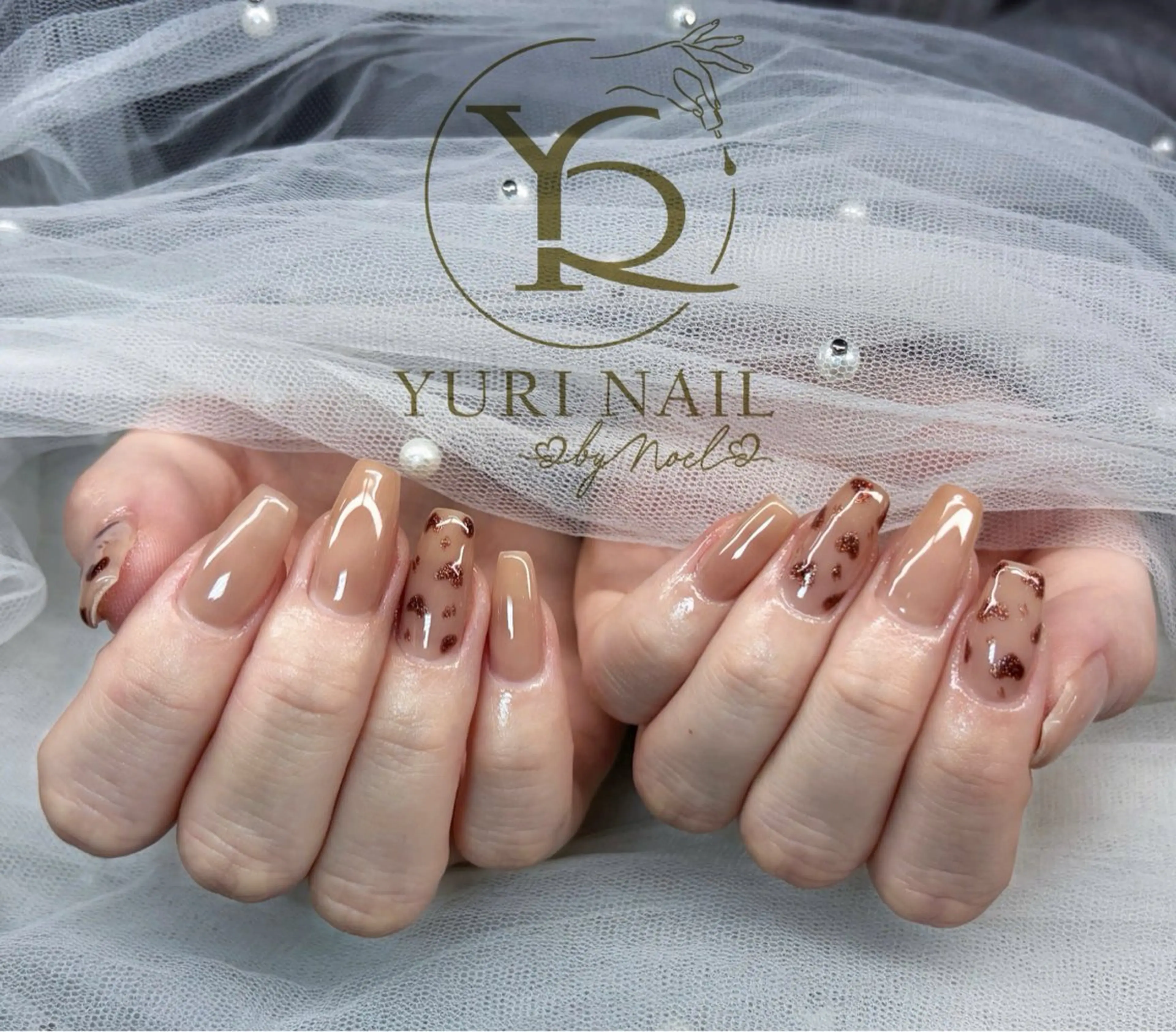 ネイル チークネイル フットネイル グラデーション 韓国ネイル 持ち込み ハンドネイル フットネイル ハンドケア YURI Nail NARITAのネイルデザイン