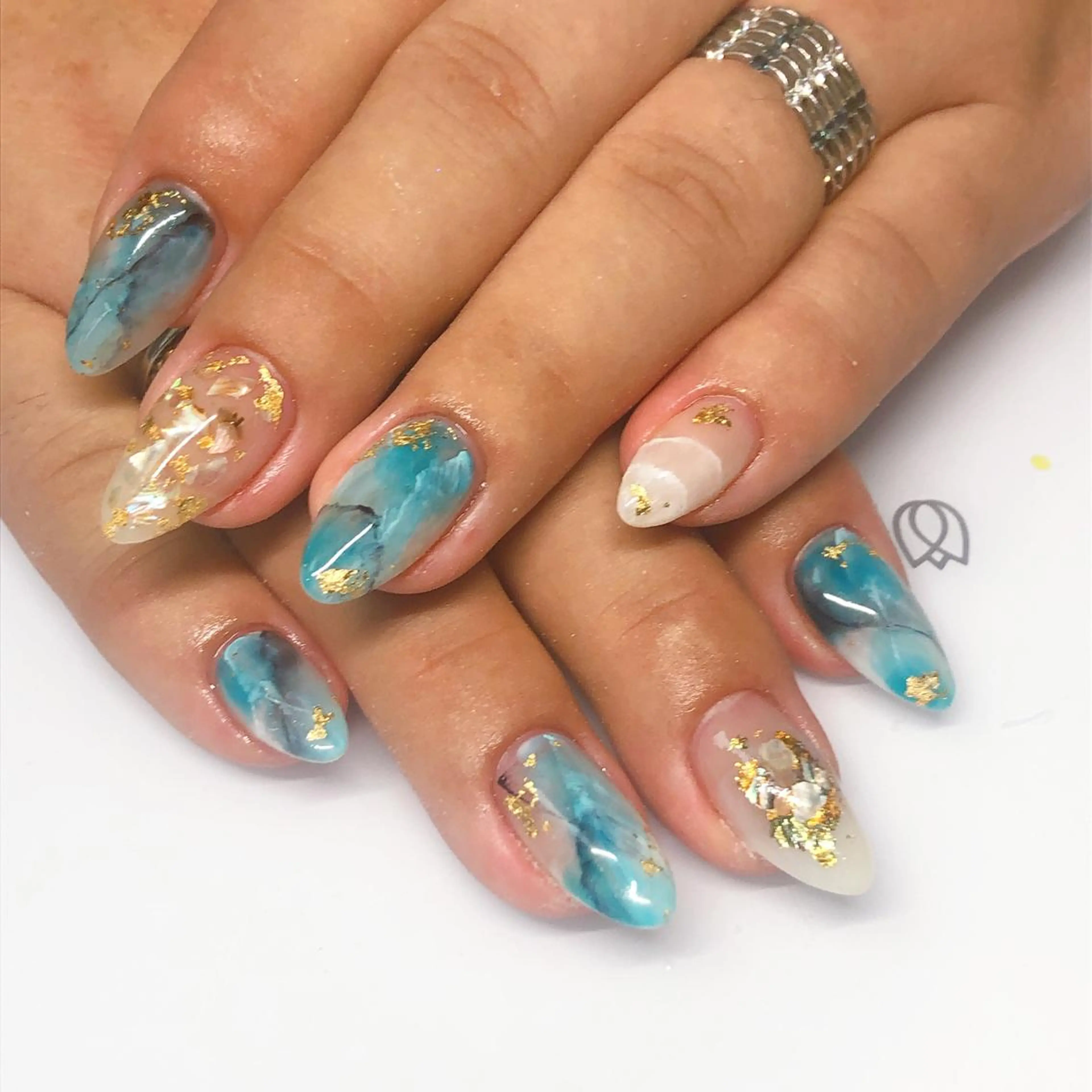 ネイル ハンドネイル nail roomのネイルデザイン