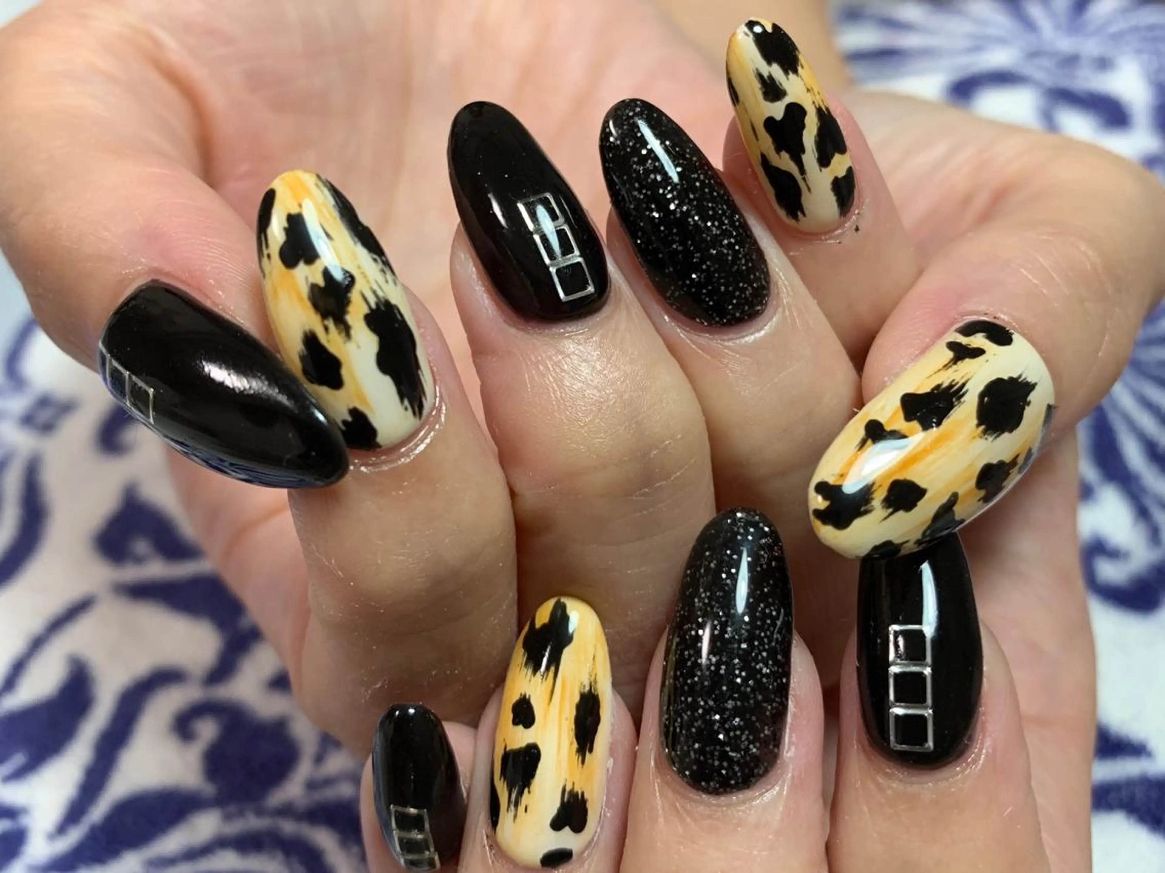 ネイル アニマル柄 Disini nailのネイルデザイン