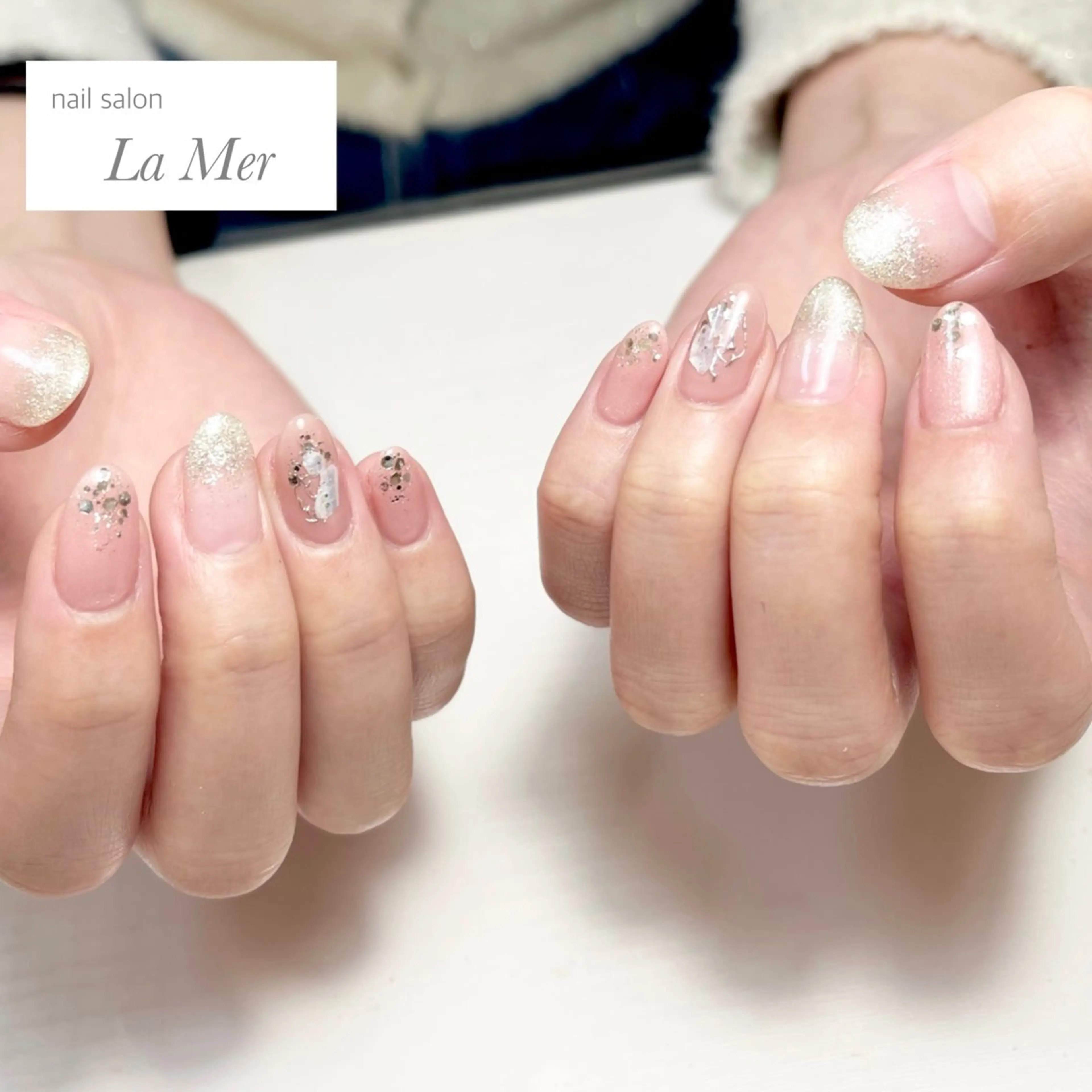 ネイル グラデーション ミラーネイル オフィスネイル ピンク ピンクベージュ nailsalon La Merのネイルデザイン
