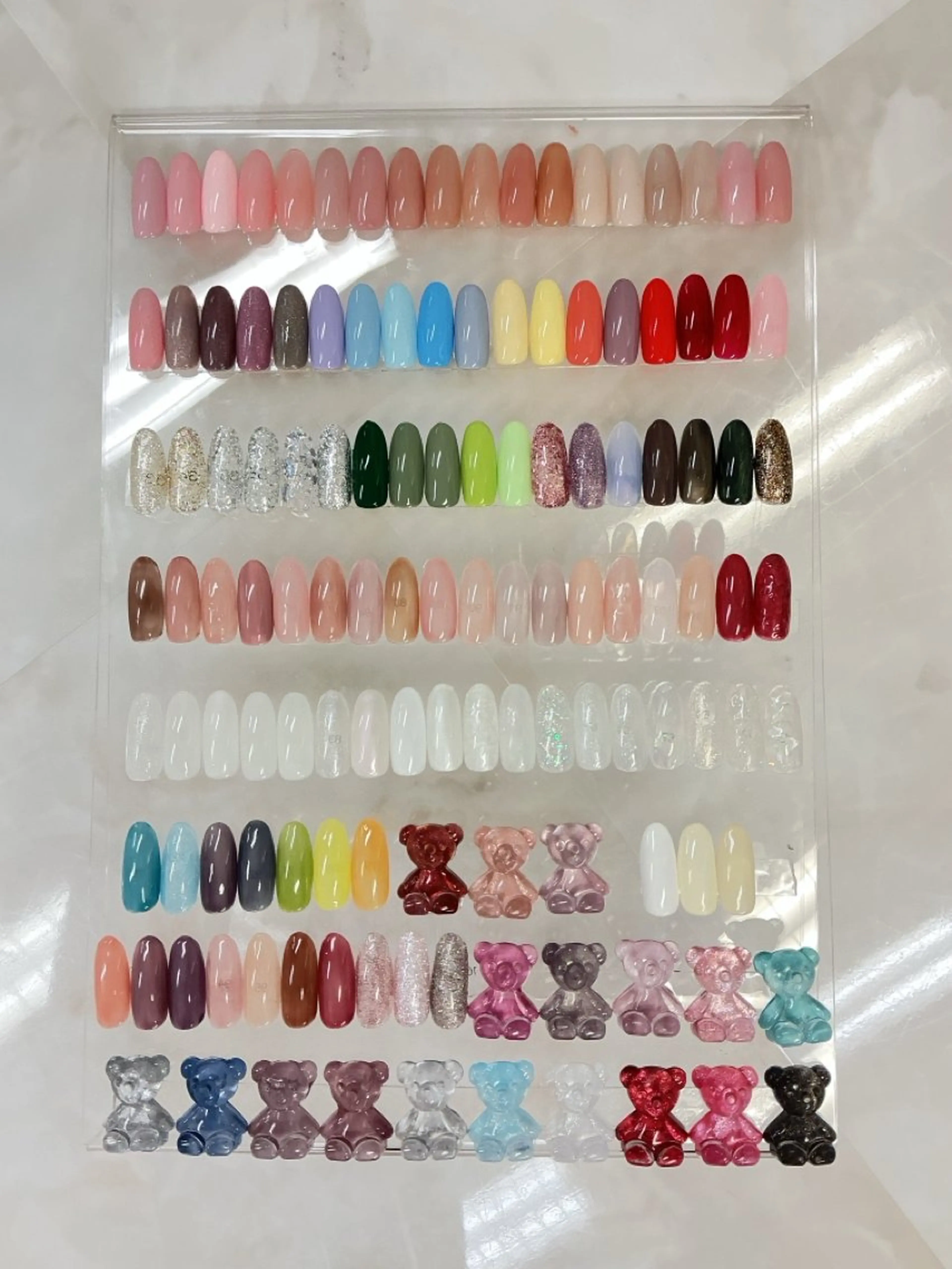 ネイル フレンチネイル ジェルネイル ガラスフレンチ オフィスネイル ワンカラーネイル Queeens nailのネイルデザイン