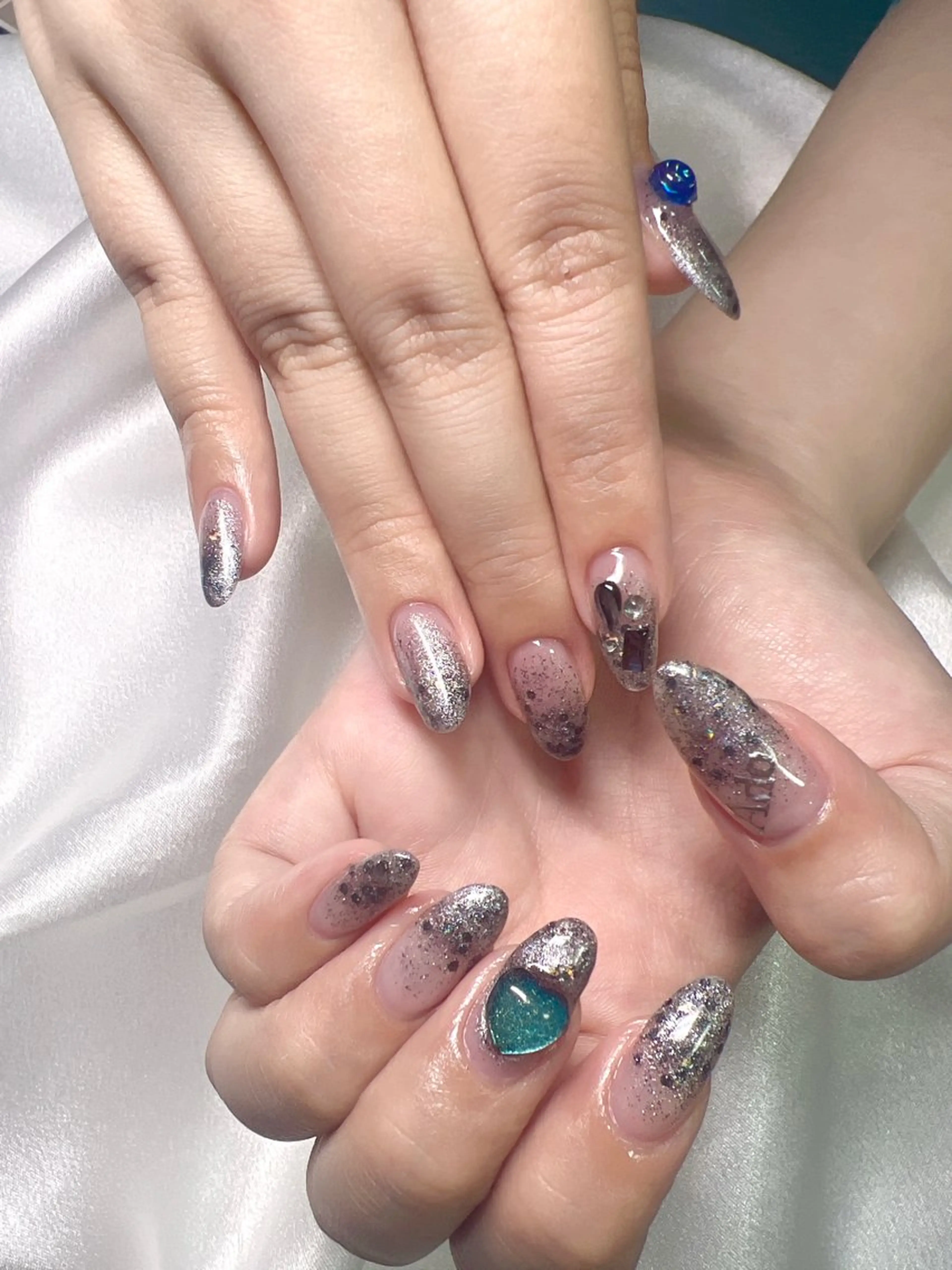 ネイル Rarity Salon  H.Sのネイルデザイン