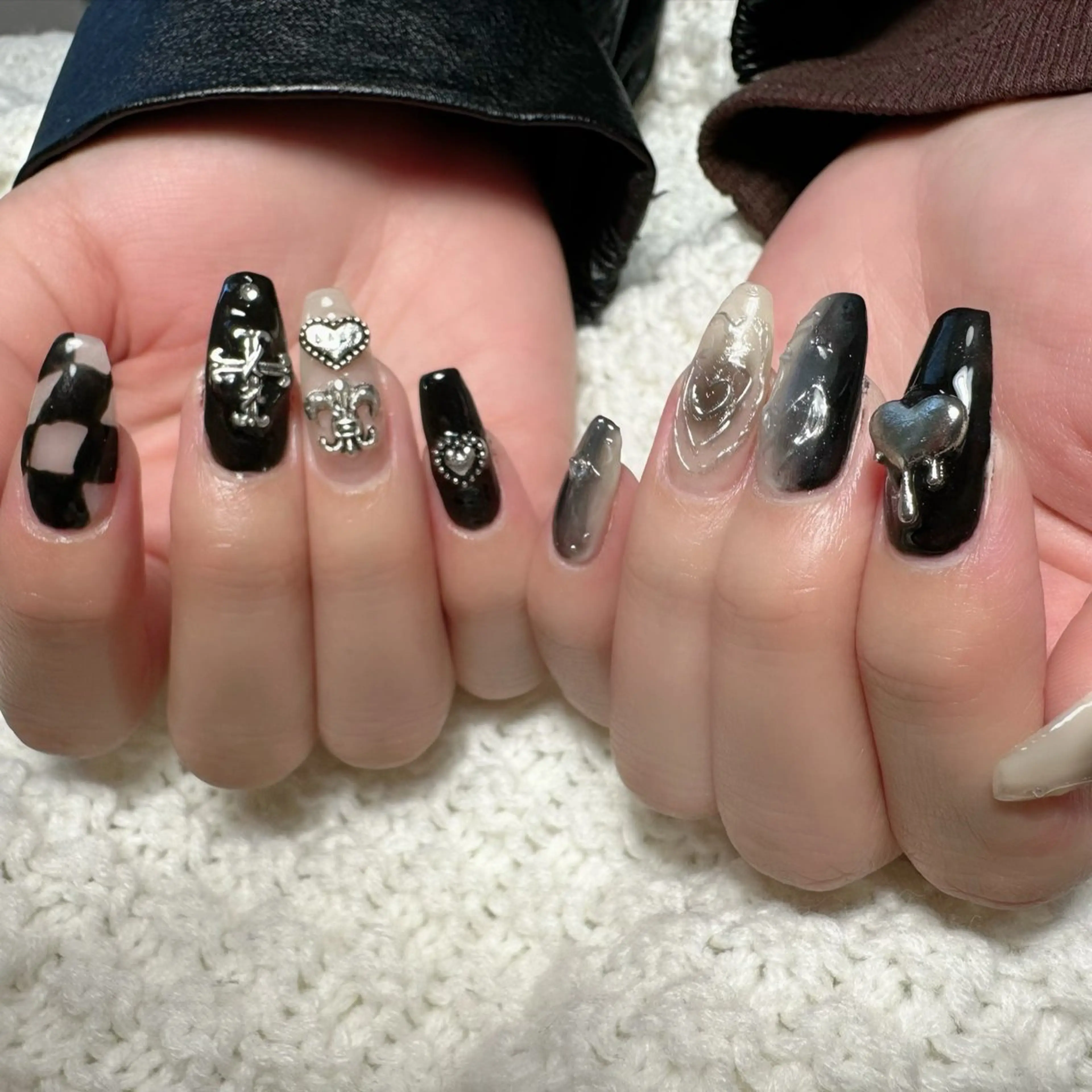 ネイル 新山 聖のネイルデザイン