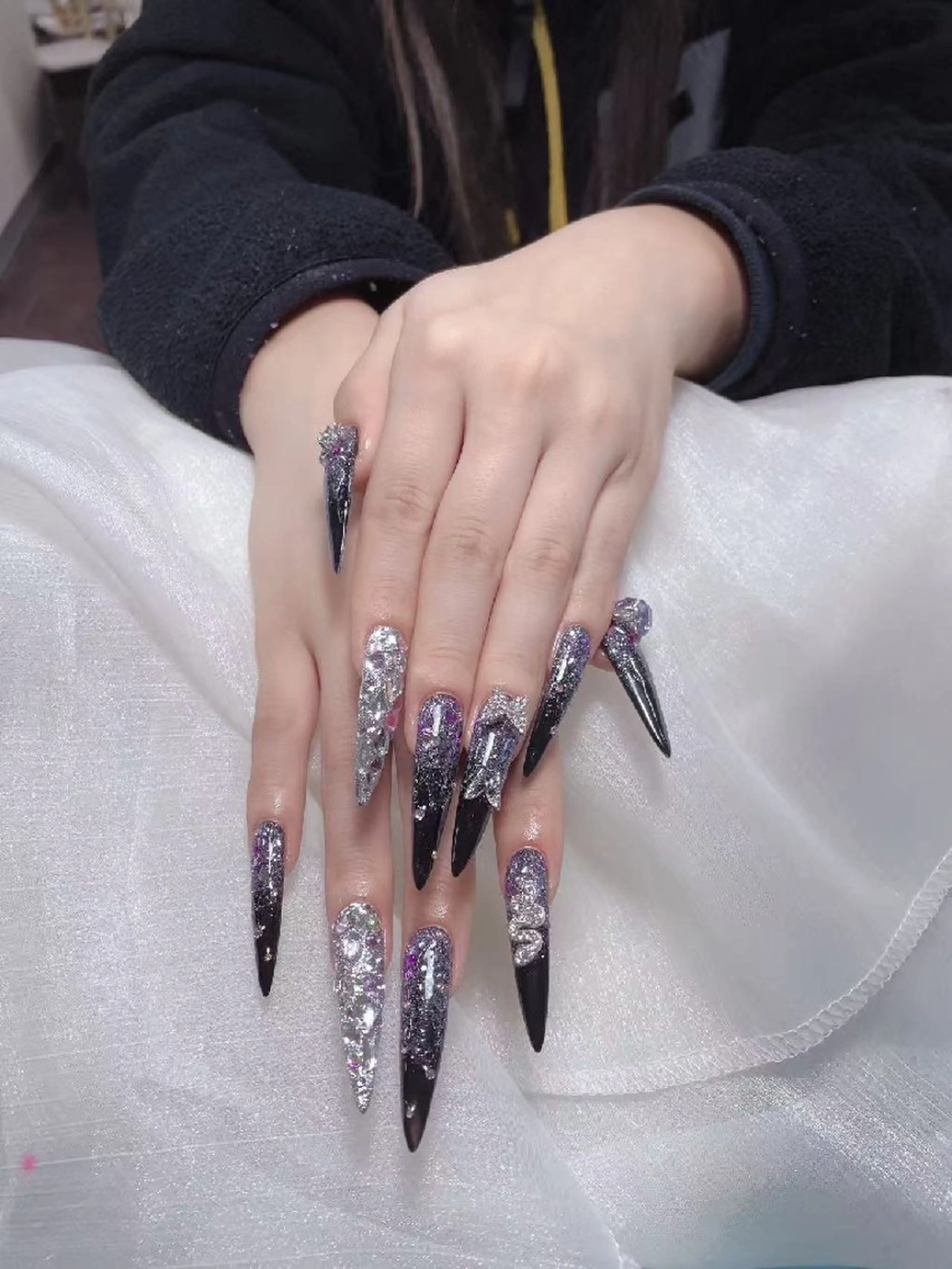 ネイル ENsalon AKIRAのネイルデザイン