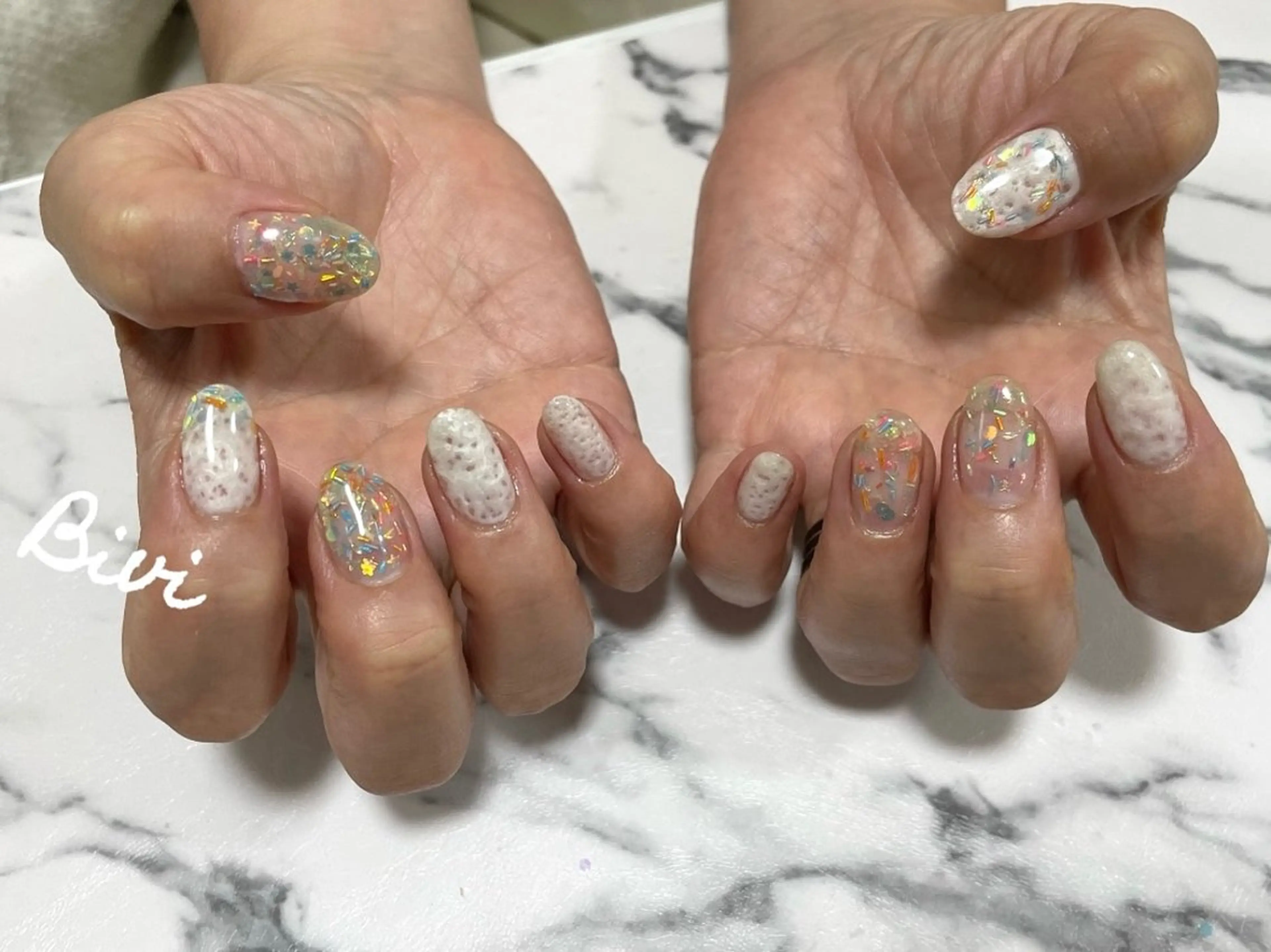 ネイル アートネイル フラッシュネイル ラメ(グリッター) シルバー スクエアネイル ♡Bivi♡自爪に 優しいネイルサロンのネイルデザイン