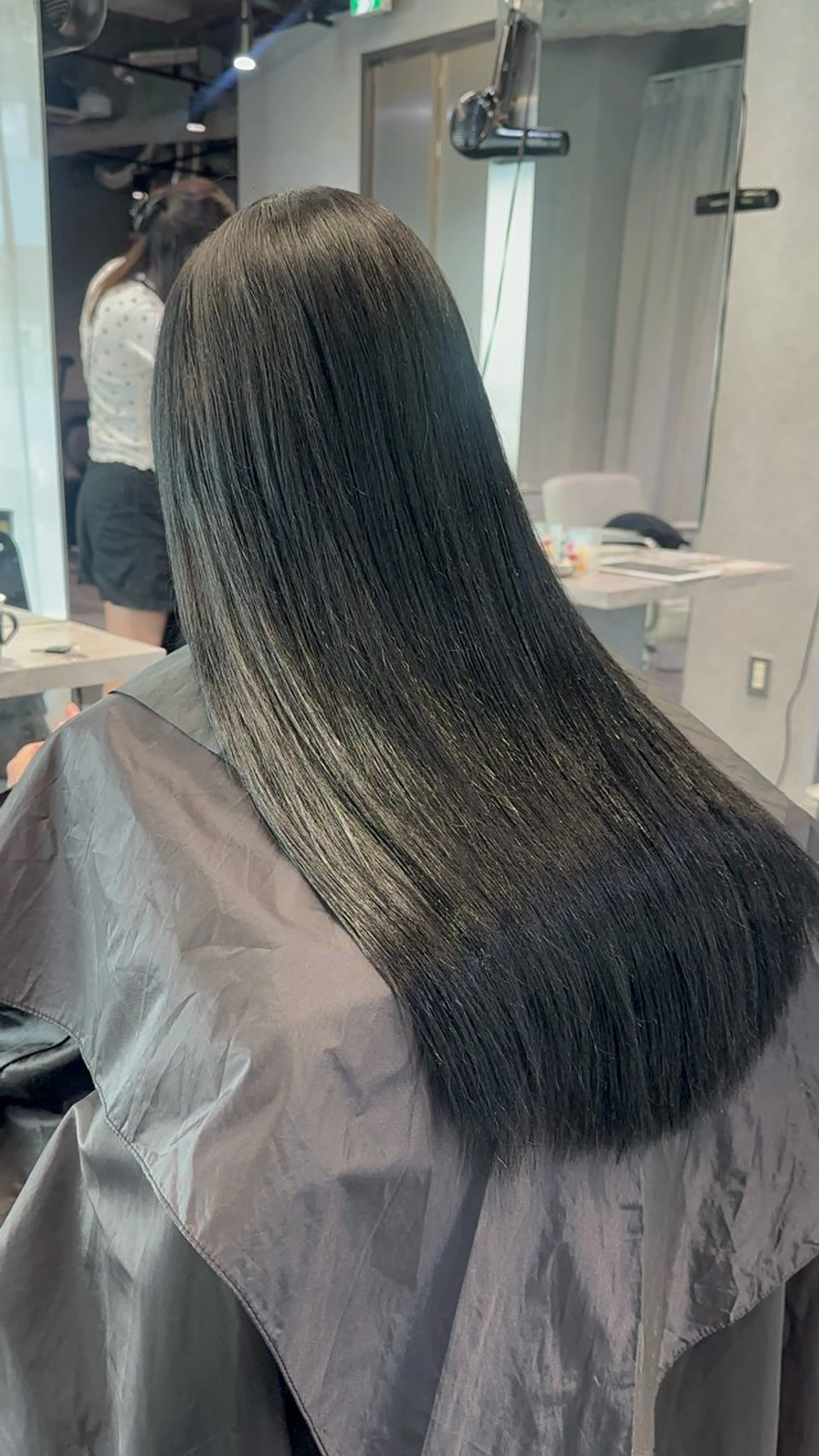 ロング エクステ ケアブリーチ特化✨/ 艶カラー/エクステのヘアスタイル