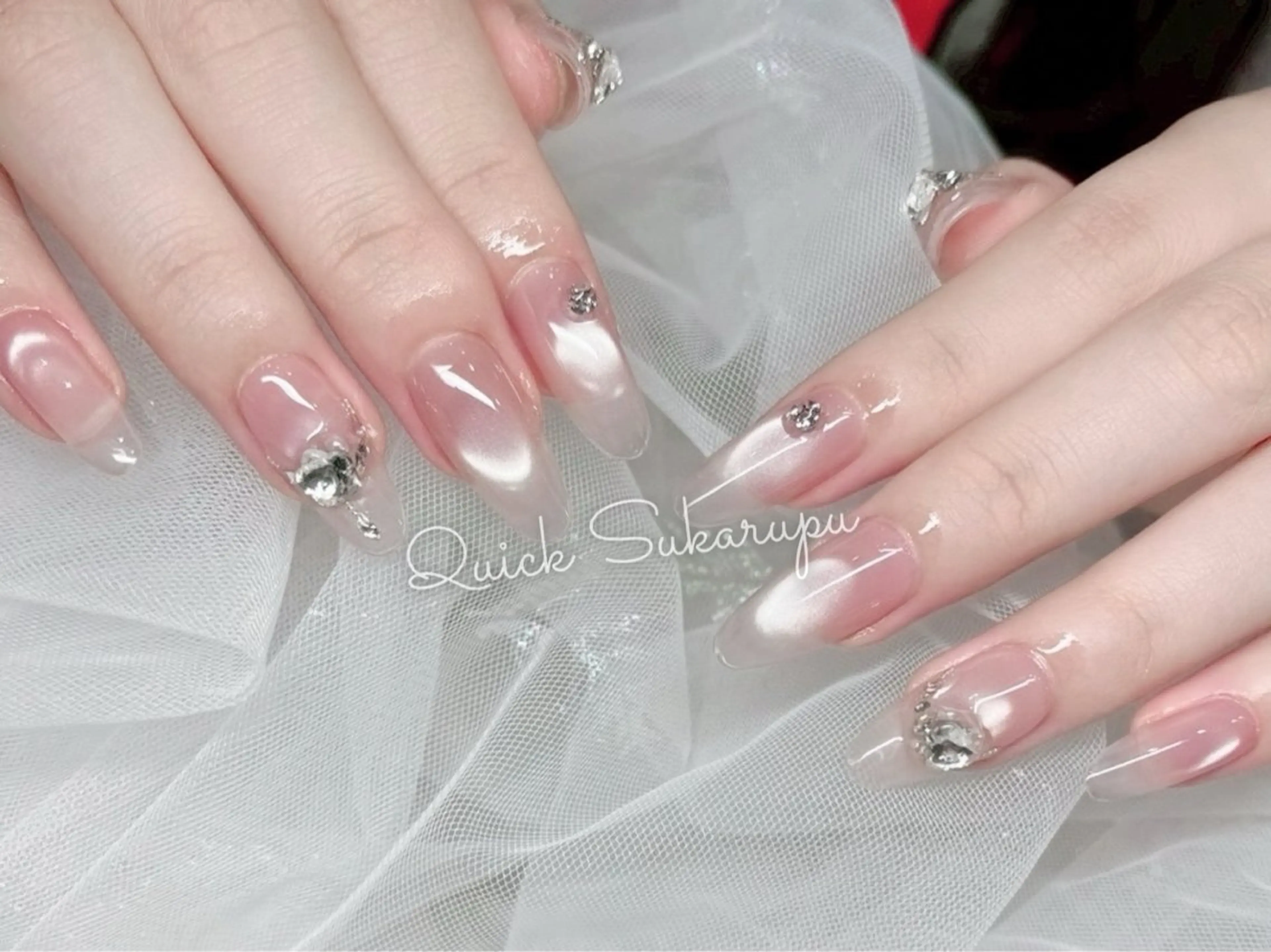 ミディアム ハンドネイル Quick Sukarupu 高田馬場店所属・Quick Sukarupuのネイルデザイン