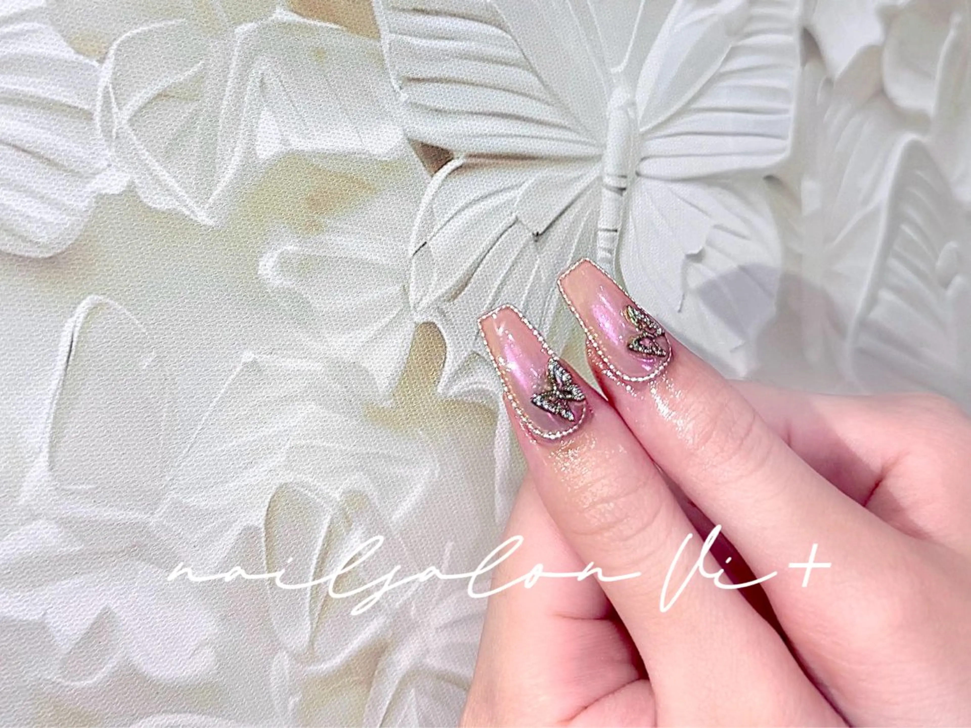 ネイル ✨Nailsalon Vi+✨のネイルデザイン
