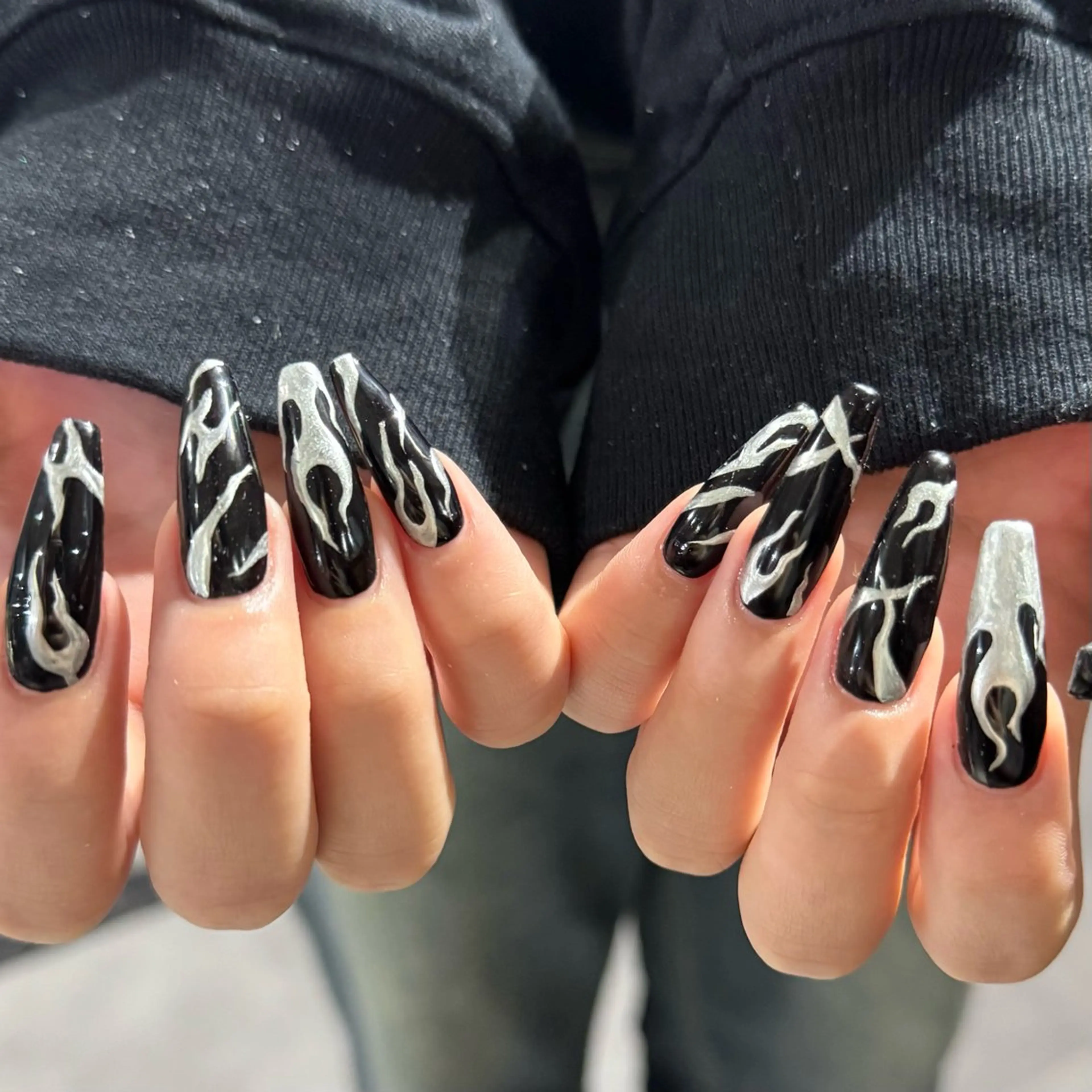 ロング 小川 柚香のネイルデザイン