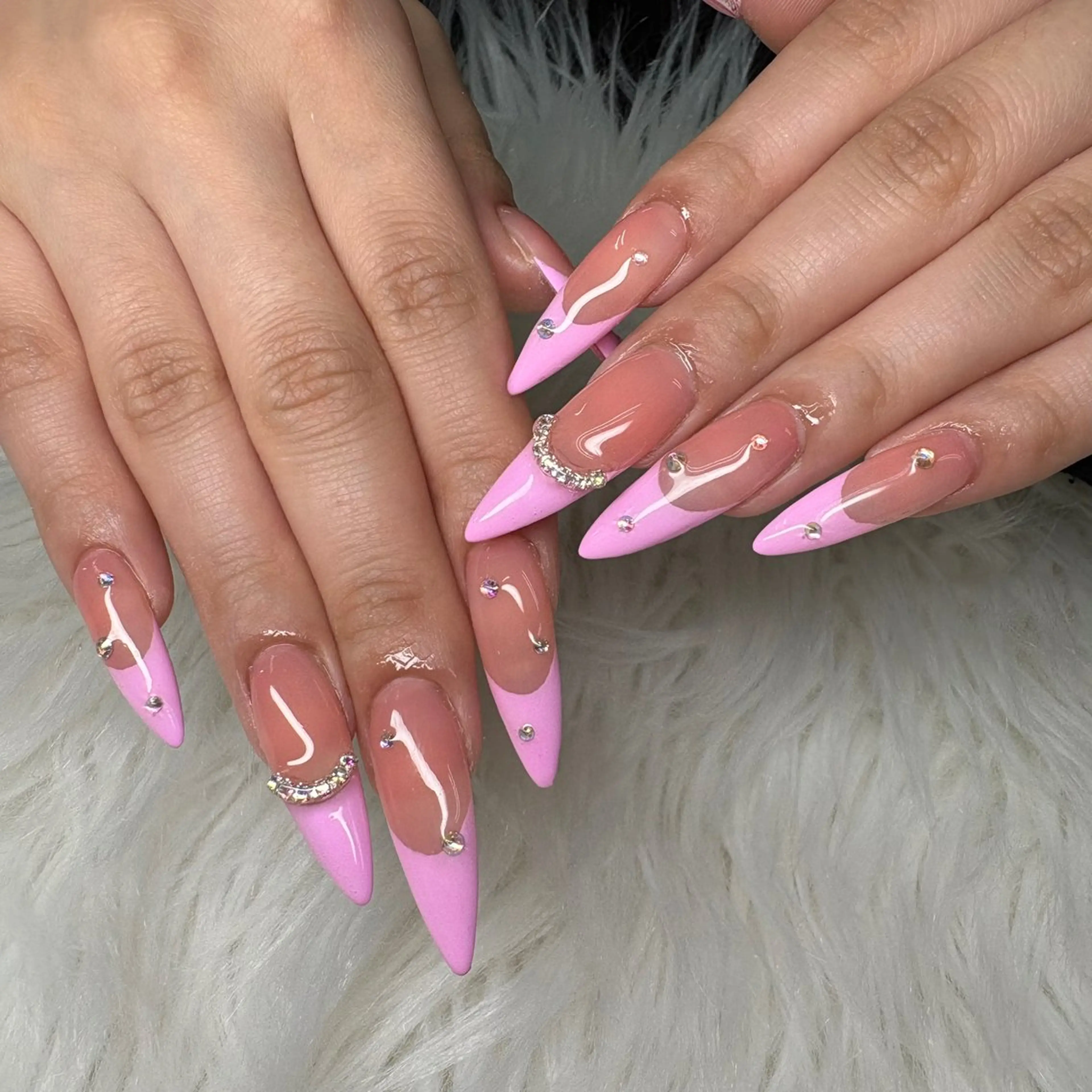 ネイル ハンドネイル SHION  のネイルデザイン