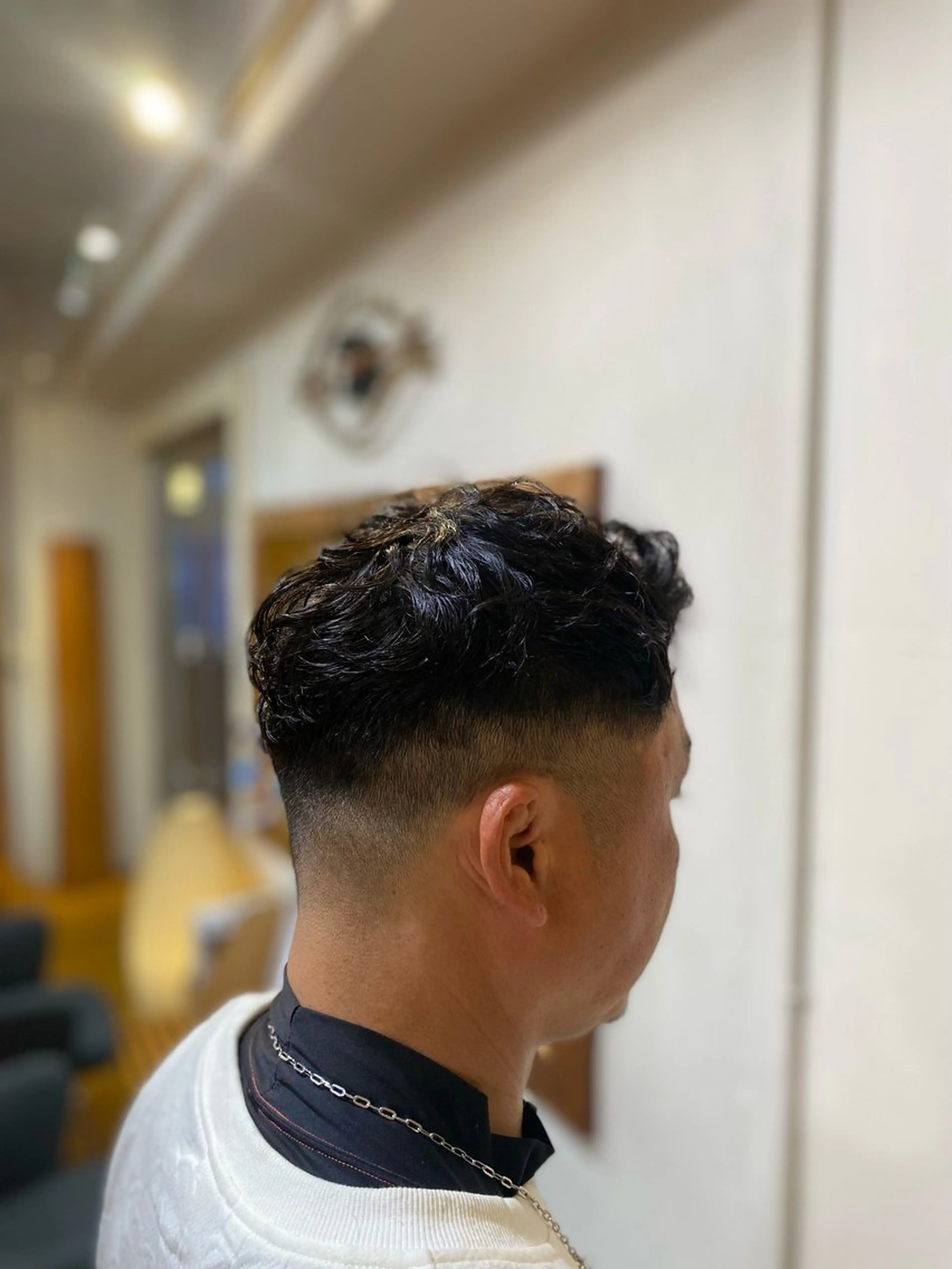 メンズ オールバック 刈り上げ 長澤 しずくのヘアスタイル