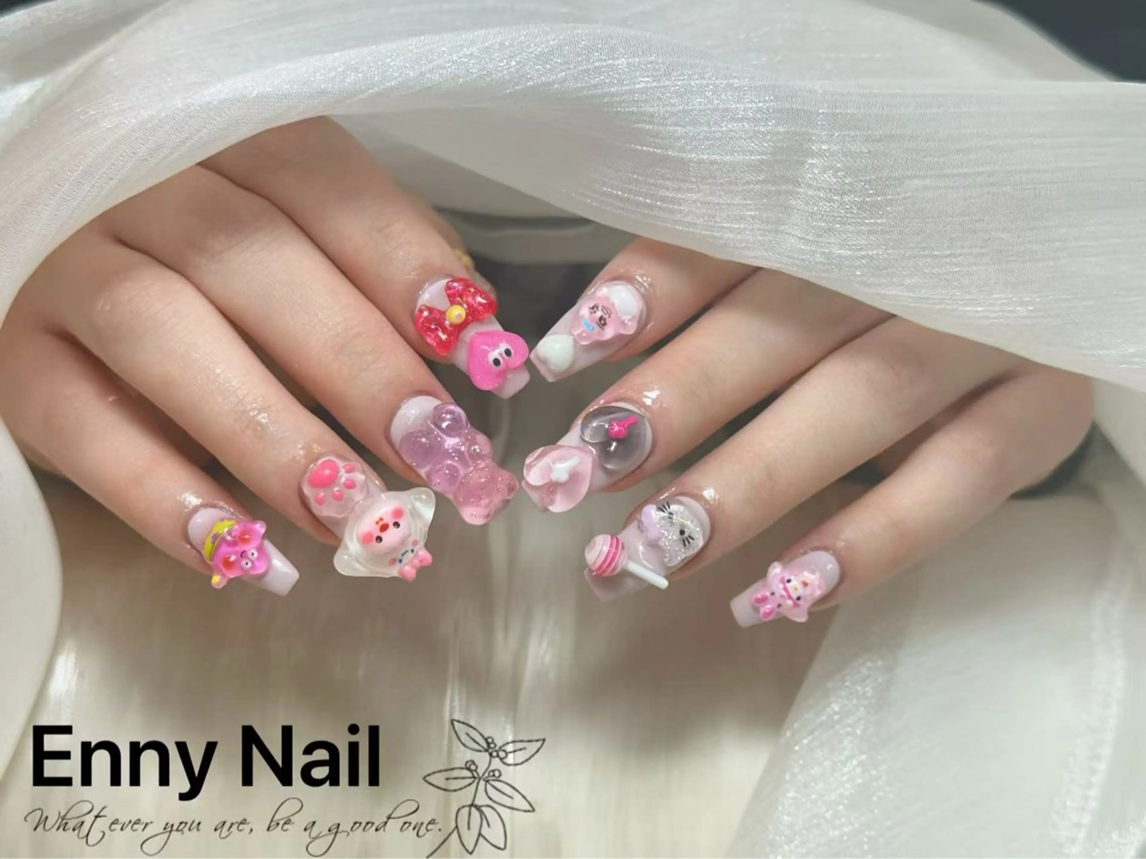 ネイル チークネイル フットネイル フレンチネイル ジェルネイル ガラスフレンチ Nailsalon Ennyのネイルデザイン