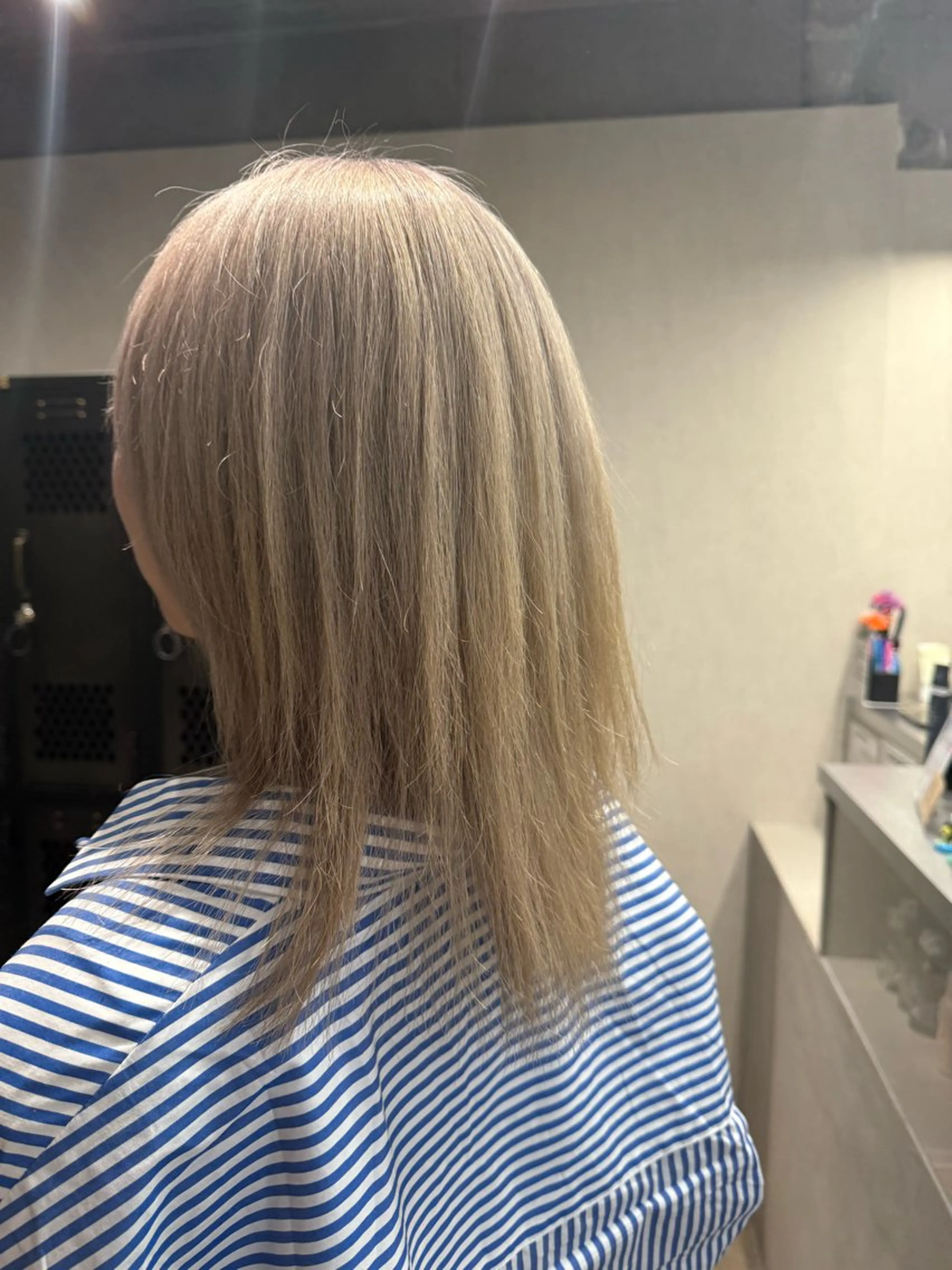 カラー ヘアカラー ルシ🎨/ハイトーン デザイン/髪質改善のヘアスタイル