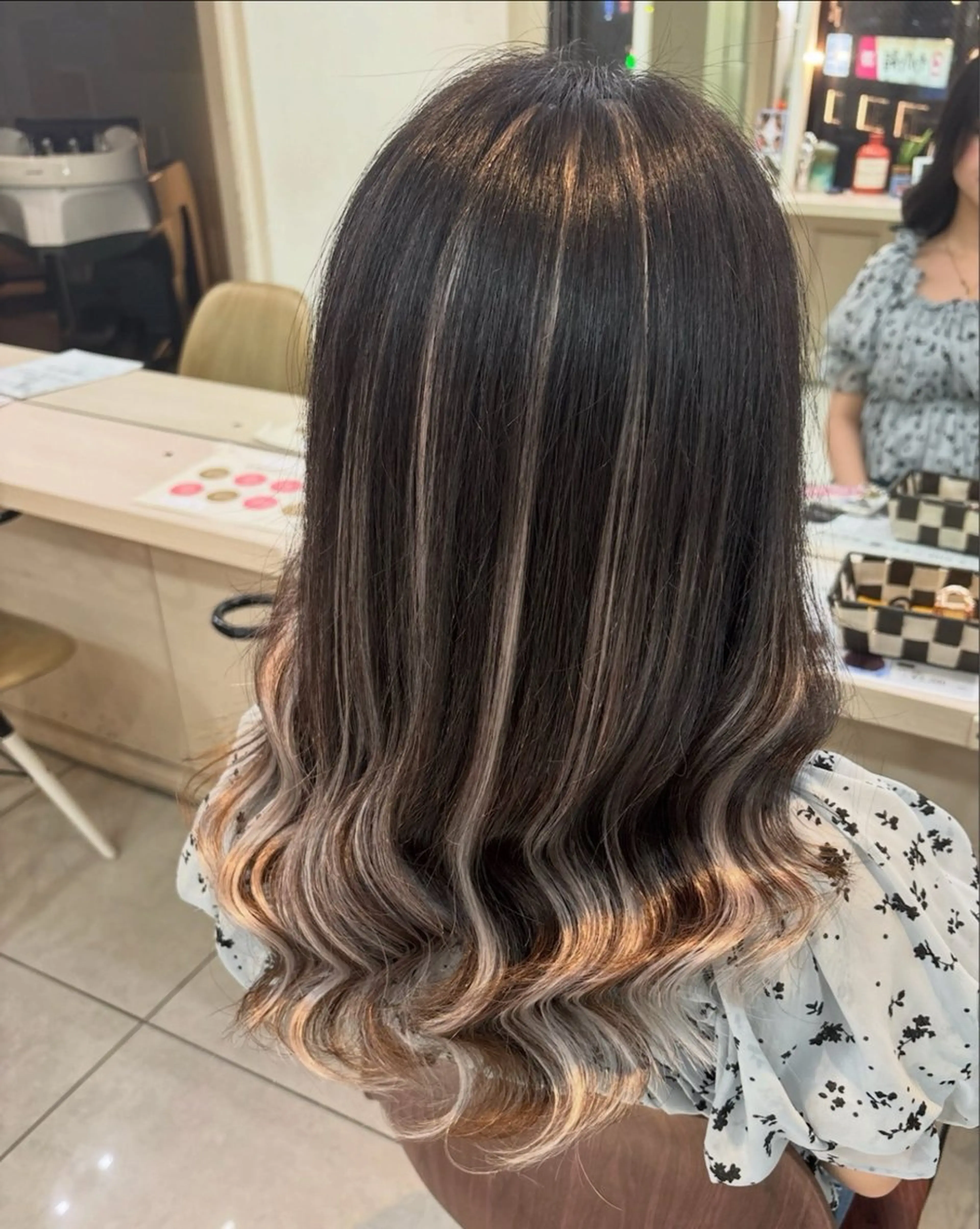 ロング エクステ ハイライト エクステ エクステ/ハイライト エクステ/ギャルのヘアスタイル