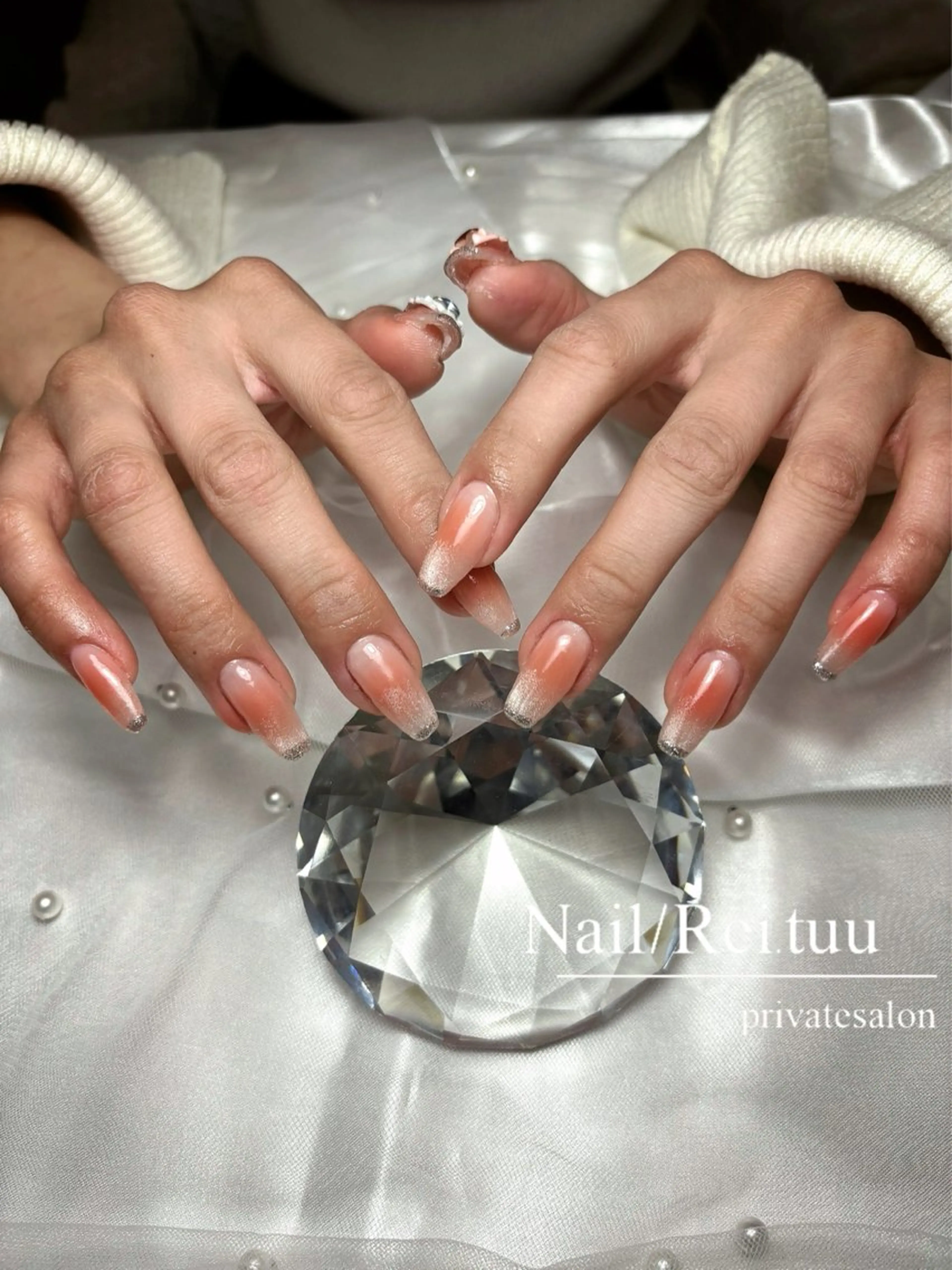 ネイル フラッシュネイル フレンチネイル キラキラネイル ロングネイル マグネットネイル Nailsalon / Rei.tuuのネイルデザイン