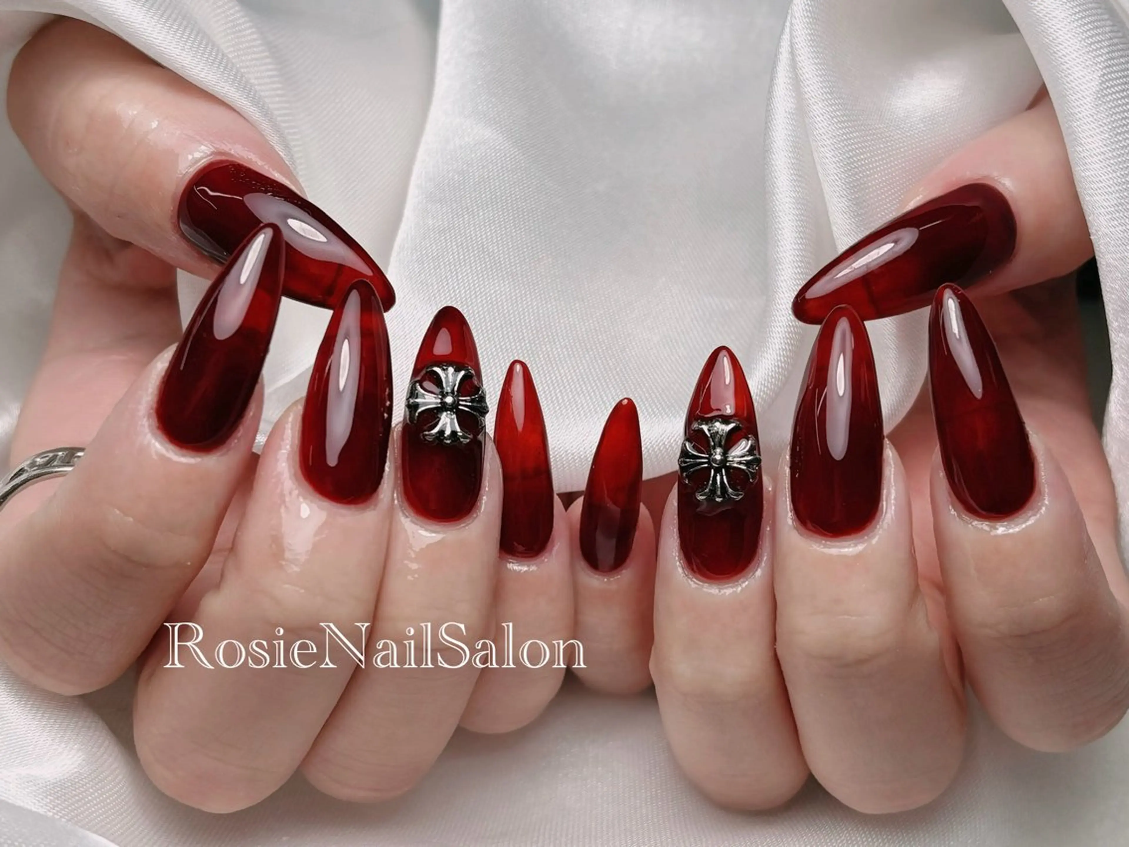 ネイル Rosie Nail サロン南越谷のネイルデザイン