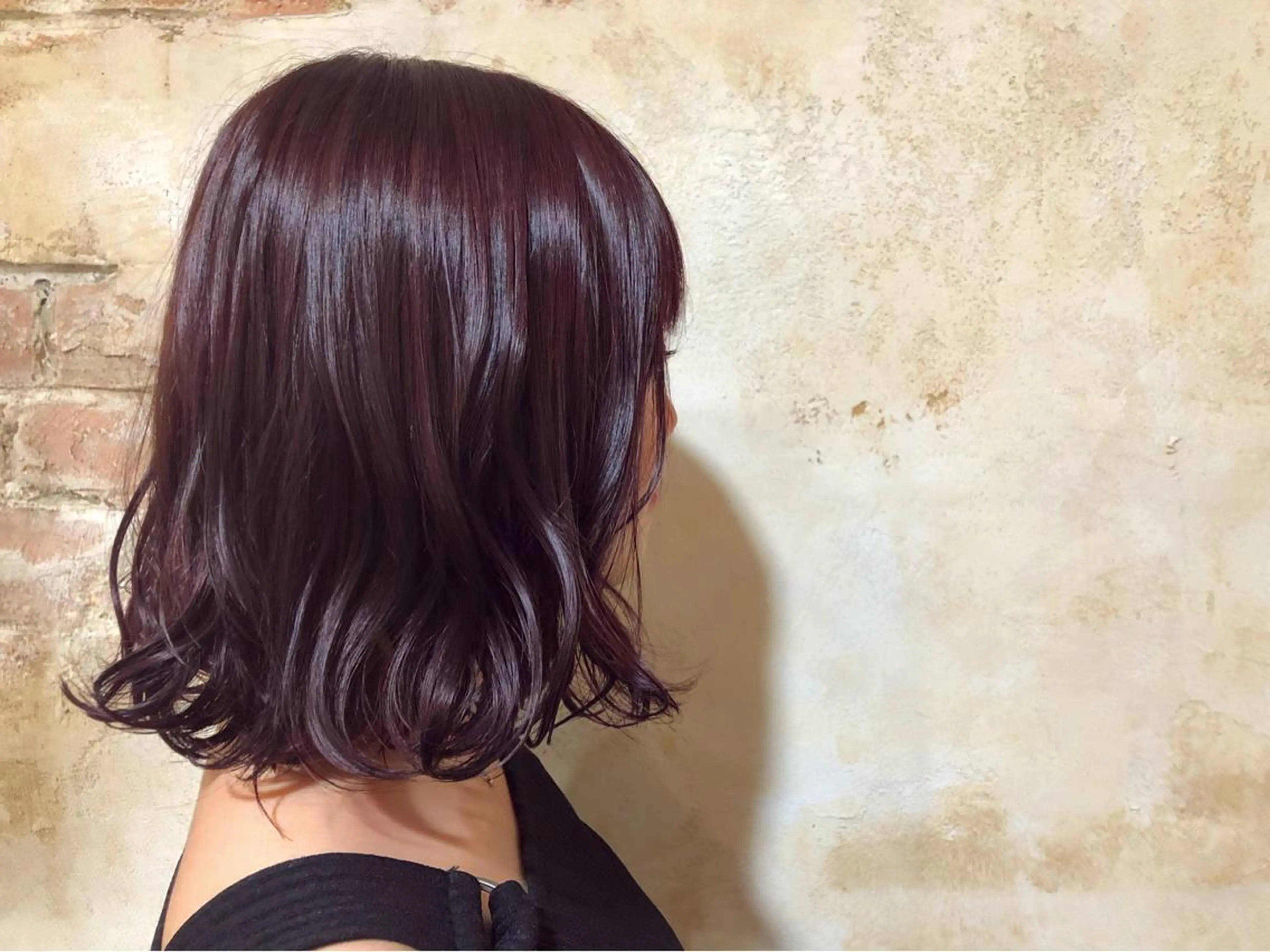 ミディアム カラー カシス パ ルのヘアスタイル