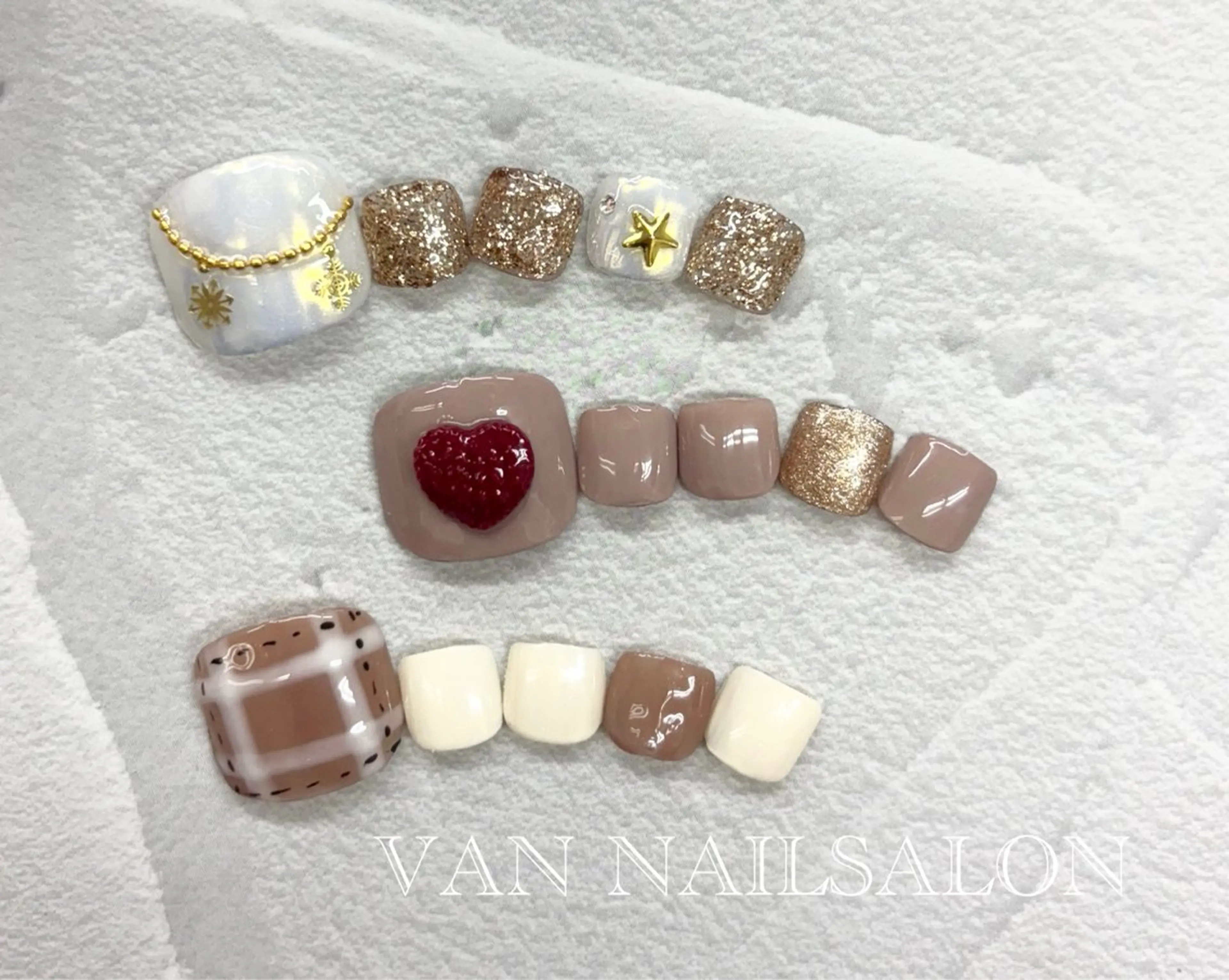 ネイル フットネイル VANNAILSALON 本厚木店所属・VANNAIL 本厚木店のネイルデザイン