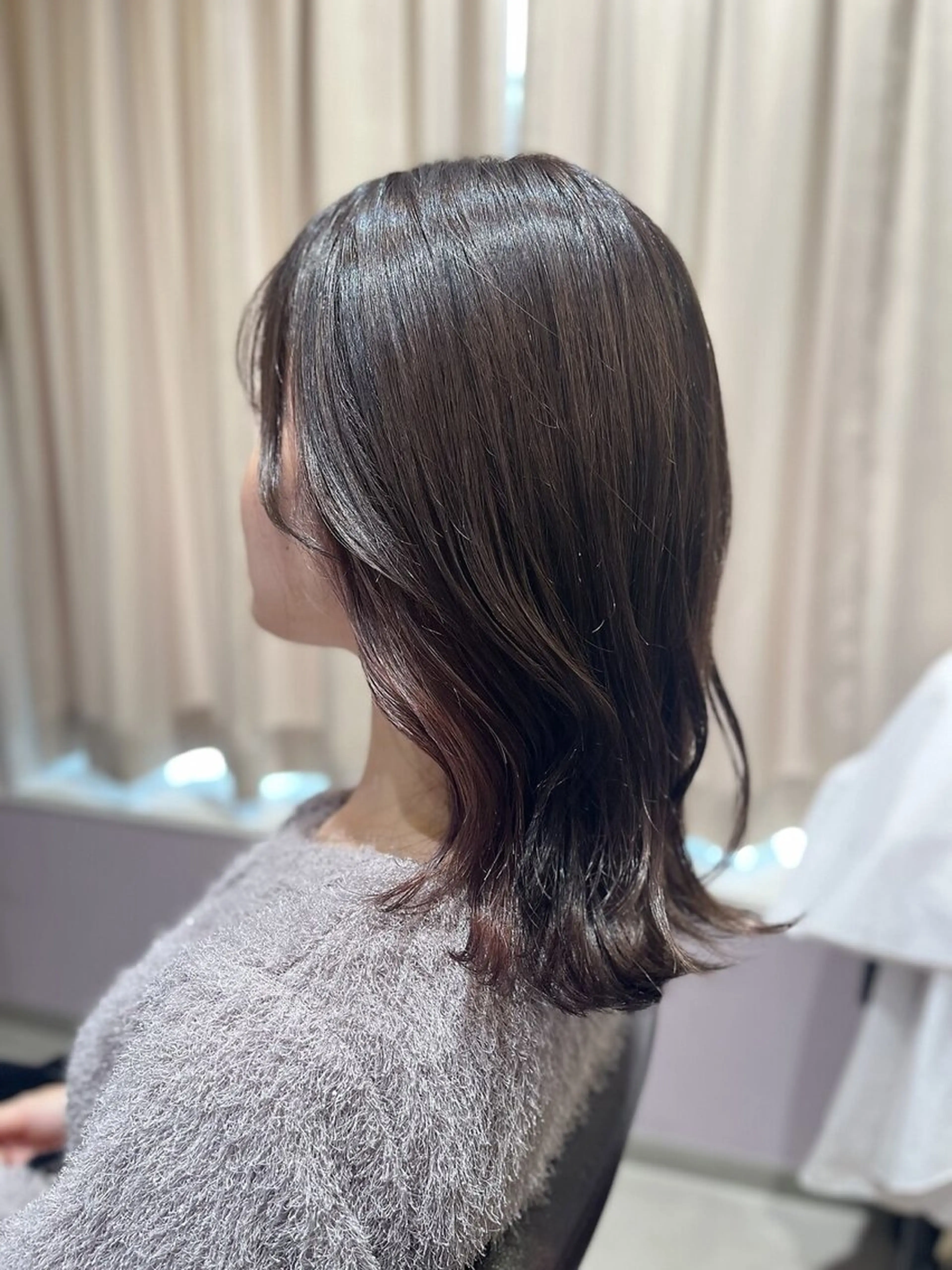 カラー 西原 愛紗のヘアスタイル