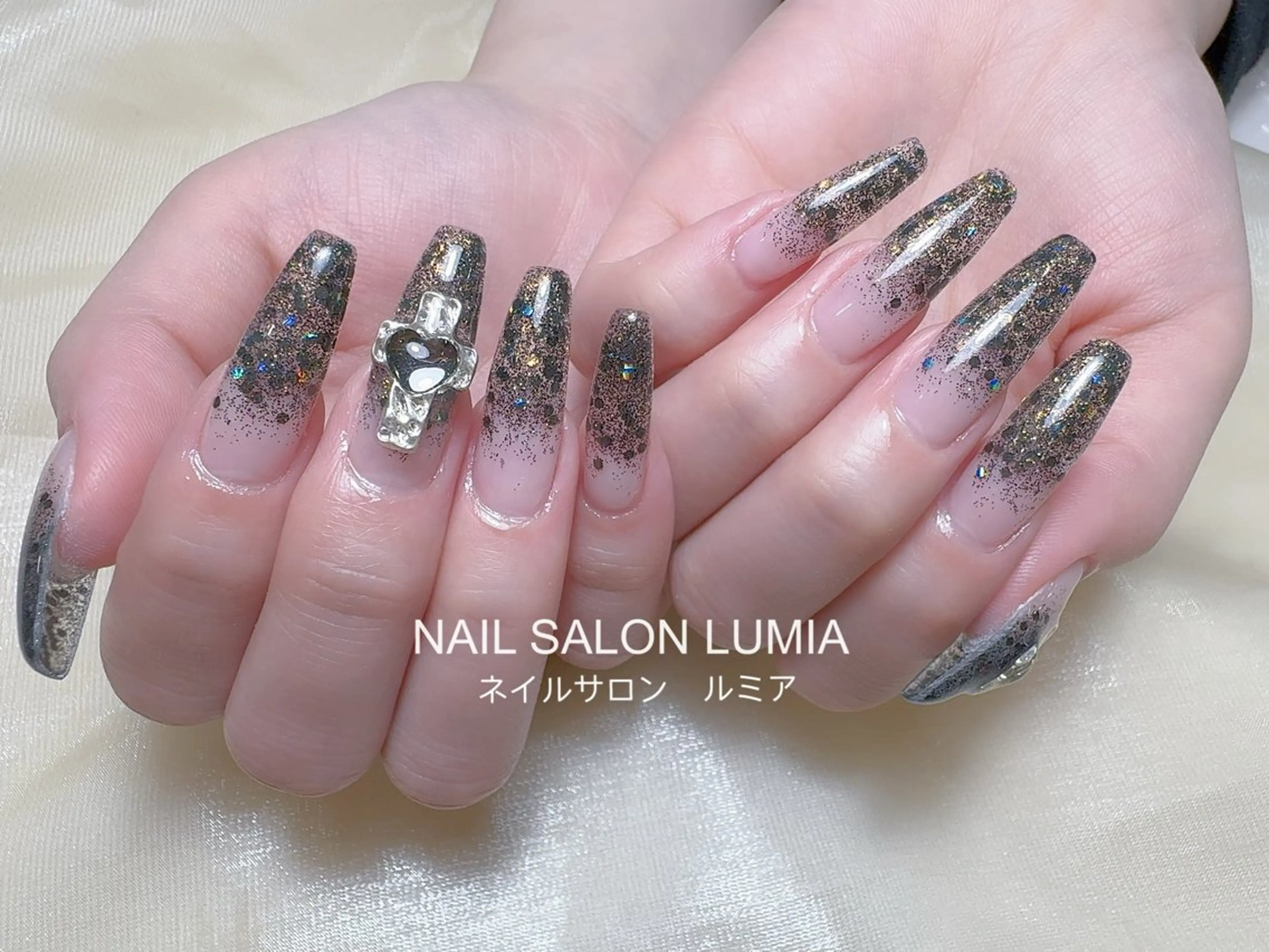 ネイル ハンドネイル ネイルサロン ルミア Lumia 店長のネイルデザイン