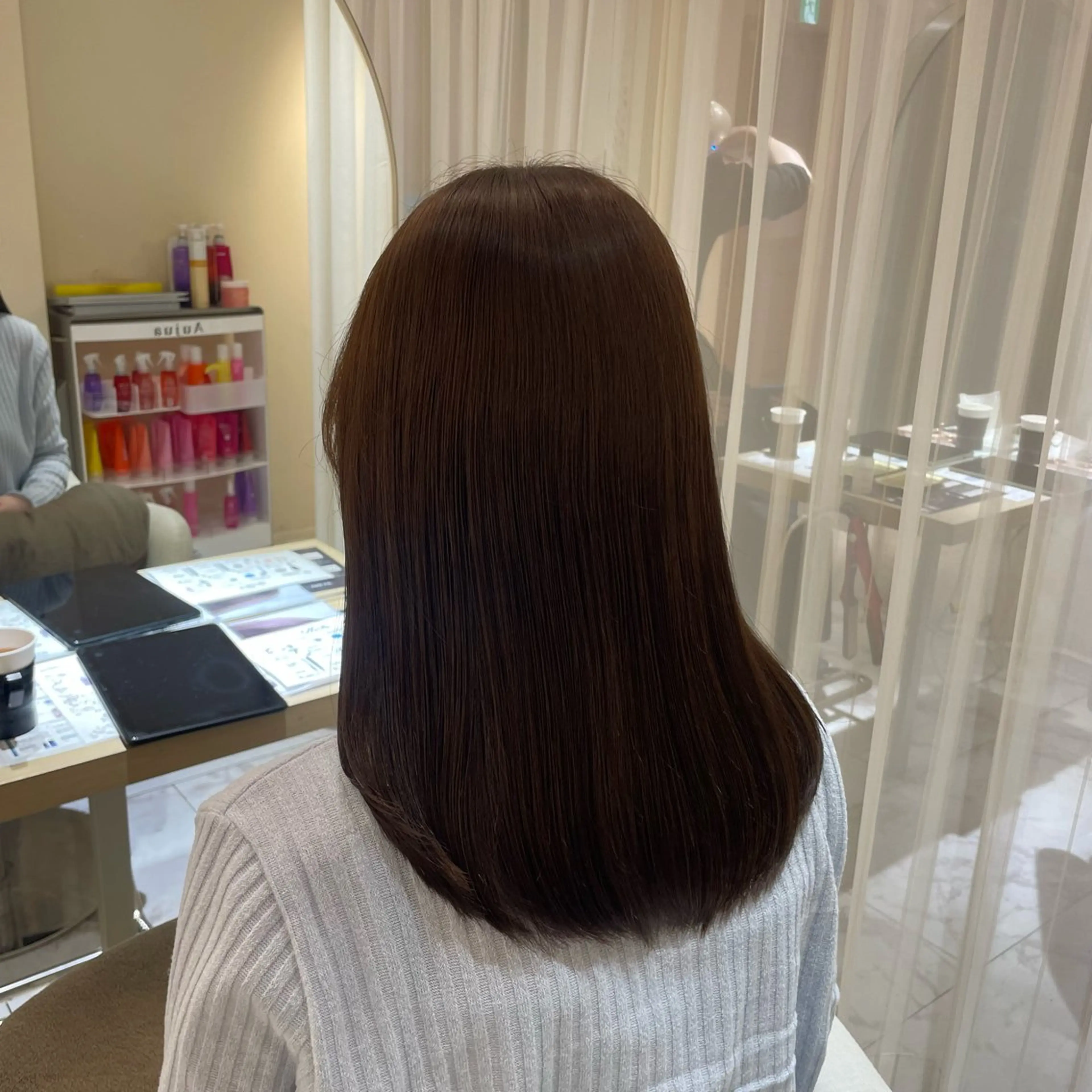 セミロング ヘアカラー トリートメント ヘッドスパ マホ/日吉/髪質改善 /レイヤー/ガーリーのヘアスタイル