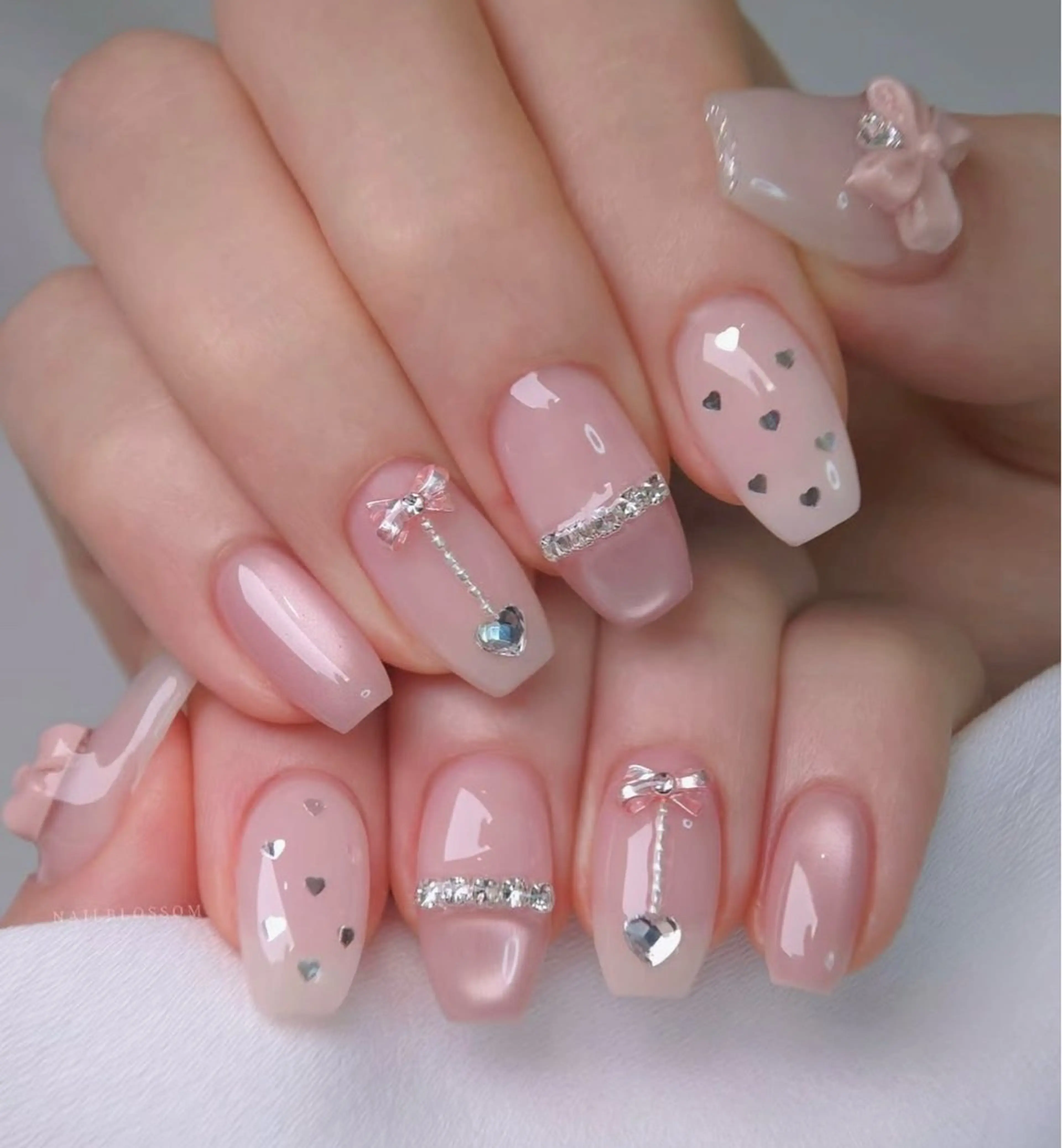 ネイル NailSalon✨ Écrinエクランのネイルデザイン