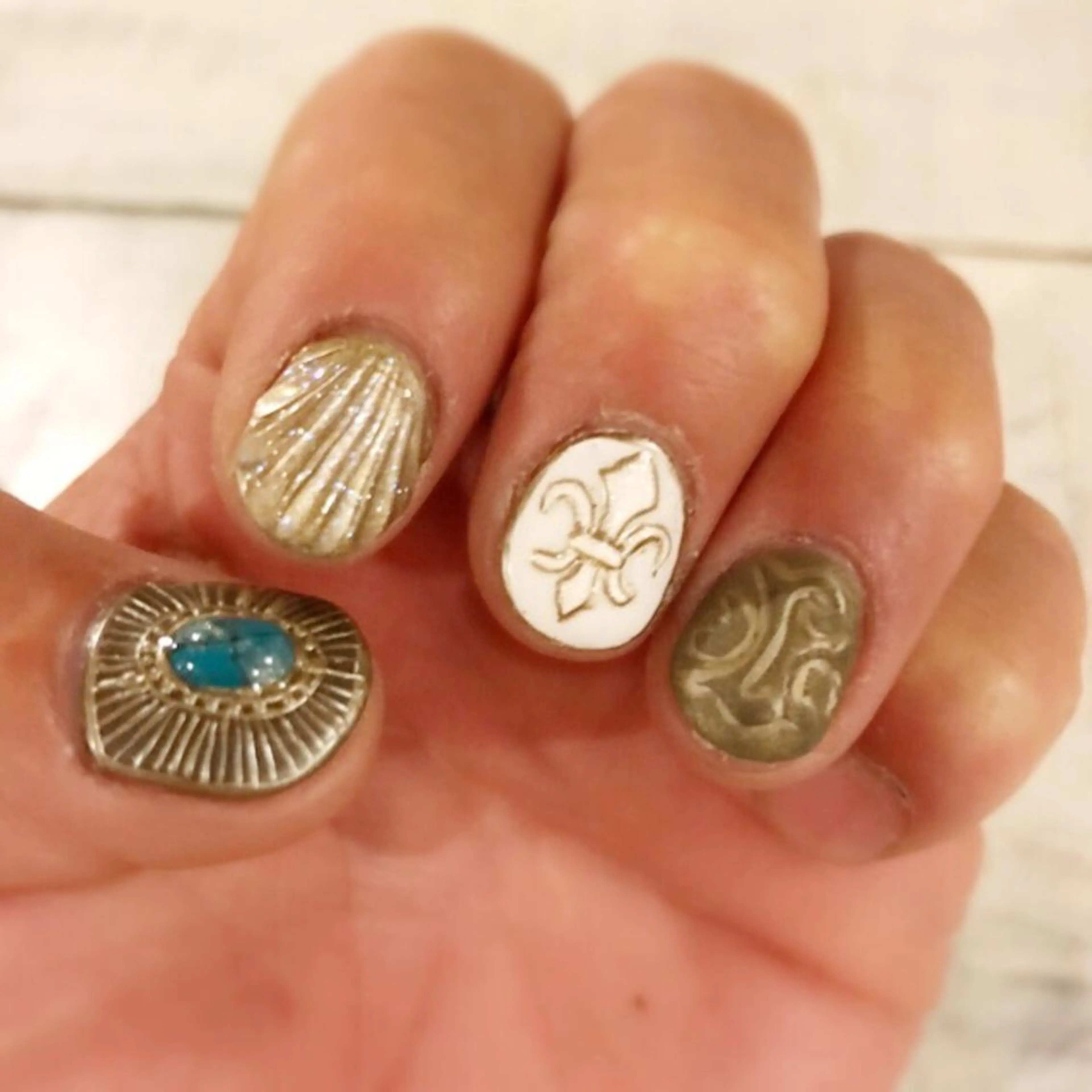 ネイル YÜA NAILのネイルデザイン