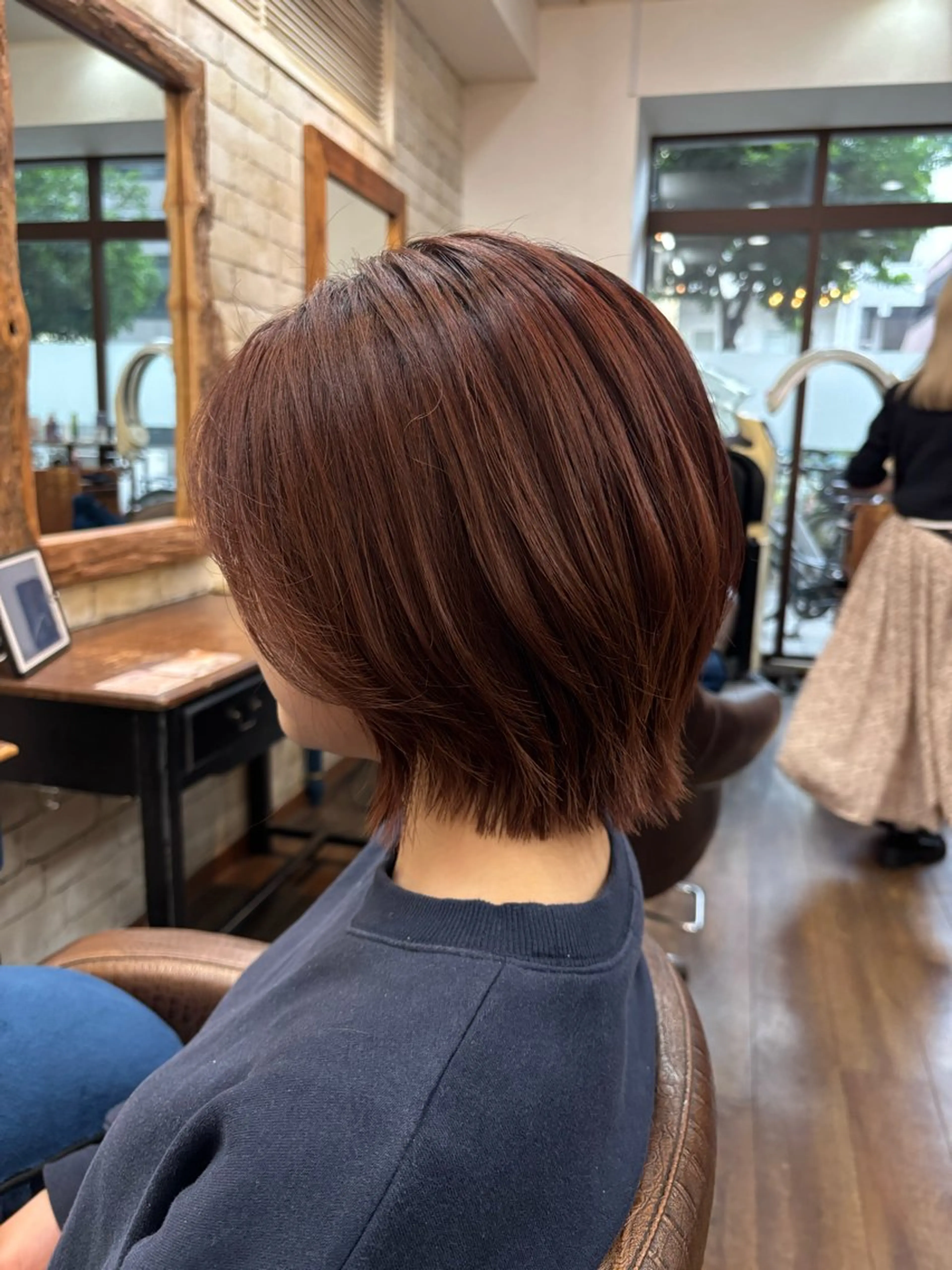 ミディアム カラー ボブレイヤー ボブ くびれヘア くびれレイヤー レイヤーカット 小顔似合わせカット ┊︎*AYANO*のヘアスタイル